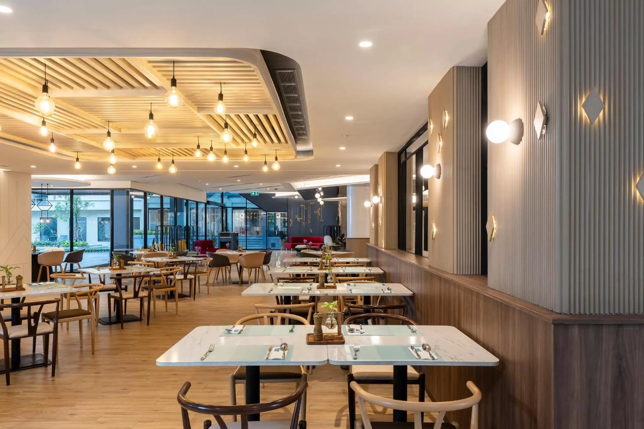 Coffee/tea facilities in Centara Life Hotel Bangkok Phra Nakhon