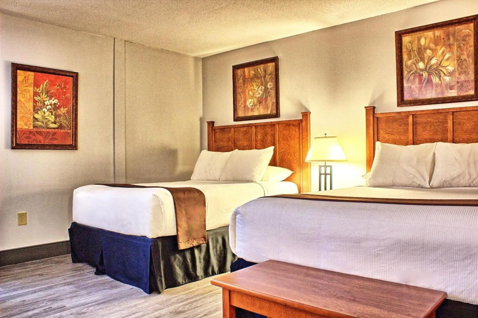 Bed in Maritime Inn Antigonish