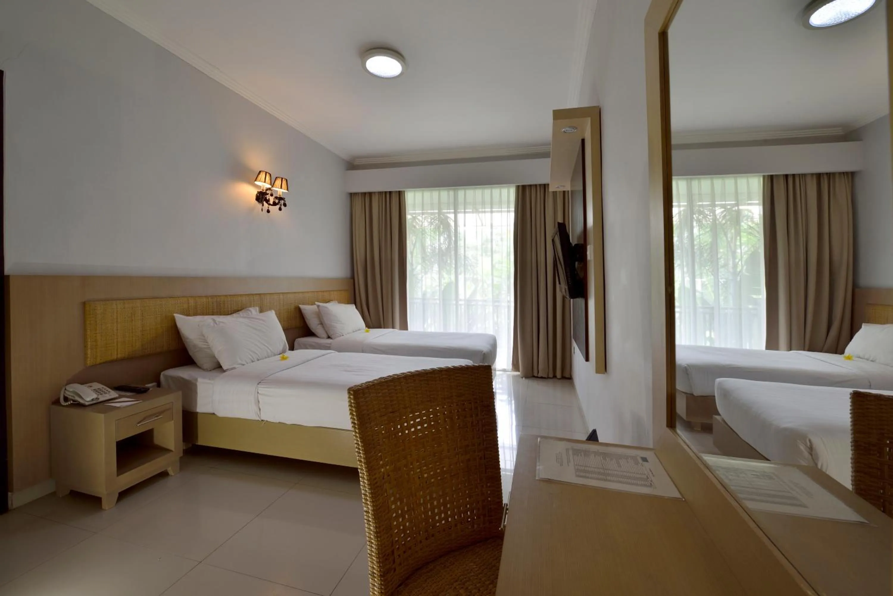 Bedroom, Bed in Serela Kuta by KAGUM Hotels