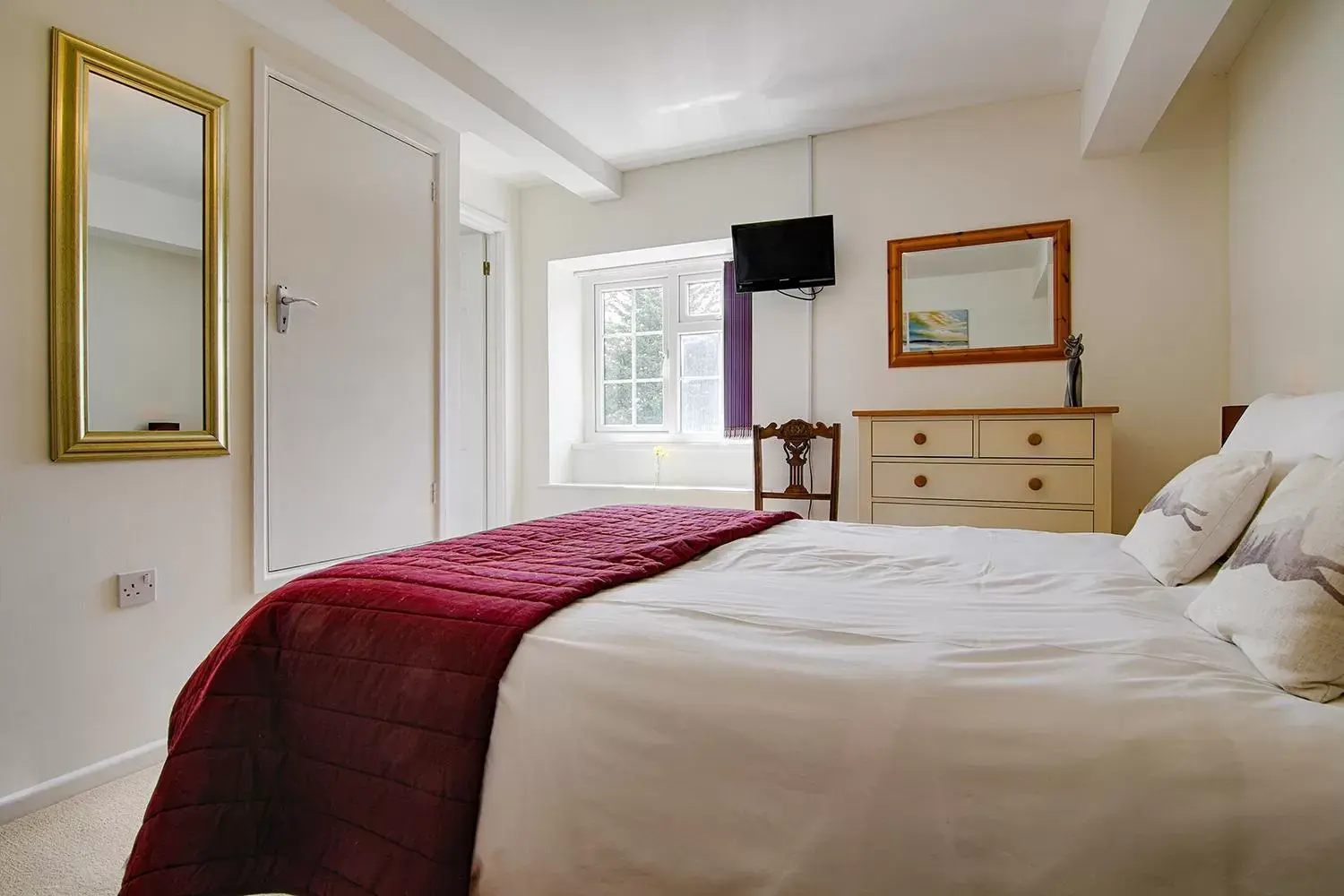 Bedroom, Bed in Leworthy Farmhouse Bed and Breakfast