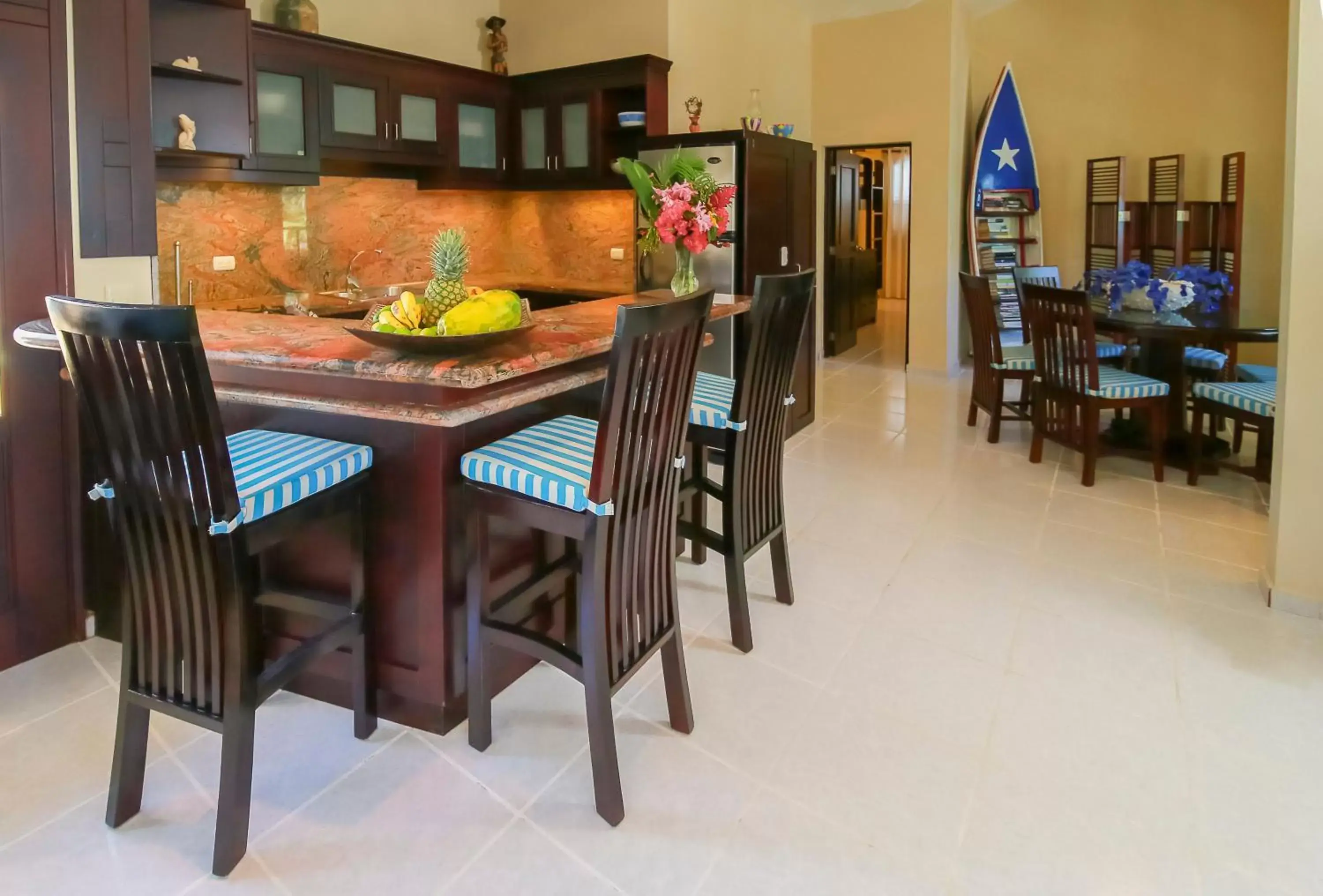 Restaurant/Places to Eat in Cabarete Palm Beach Condos