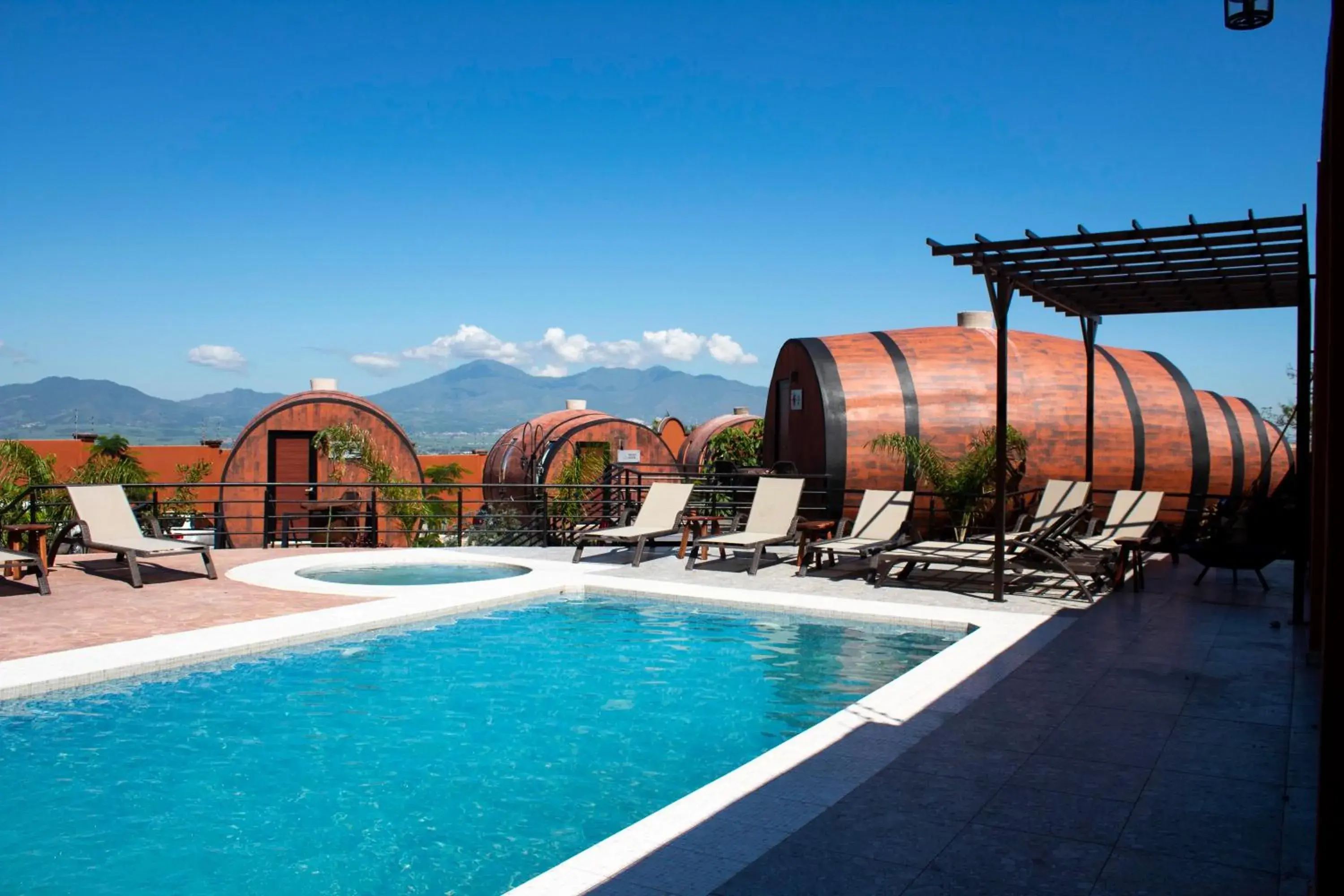 Swimming Pool in Casa Naiyari