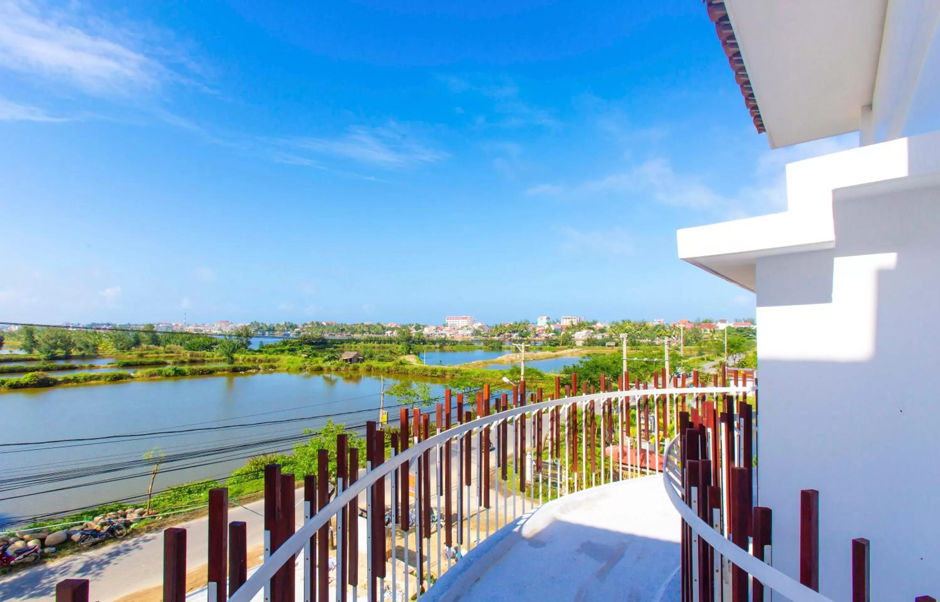 Balcony/Terrace in Elites Riverside Hotel & Spa Hoi An
