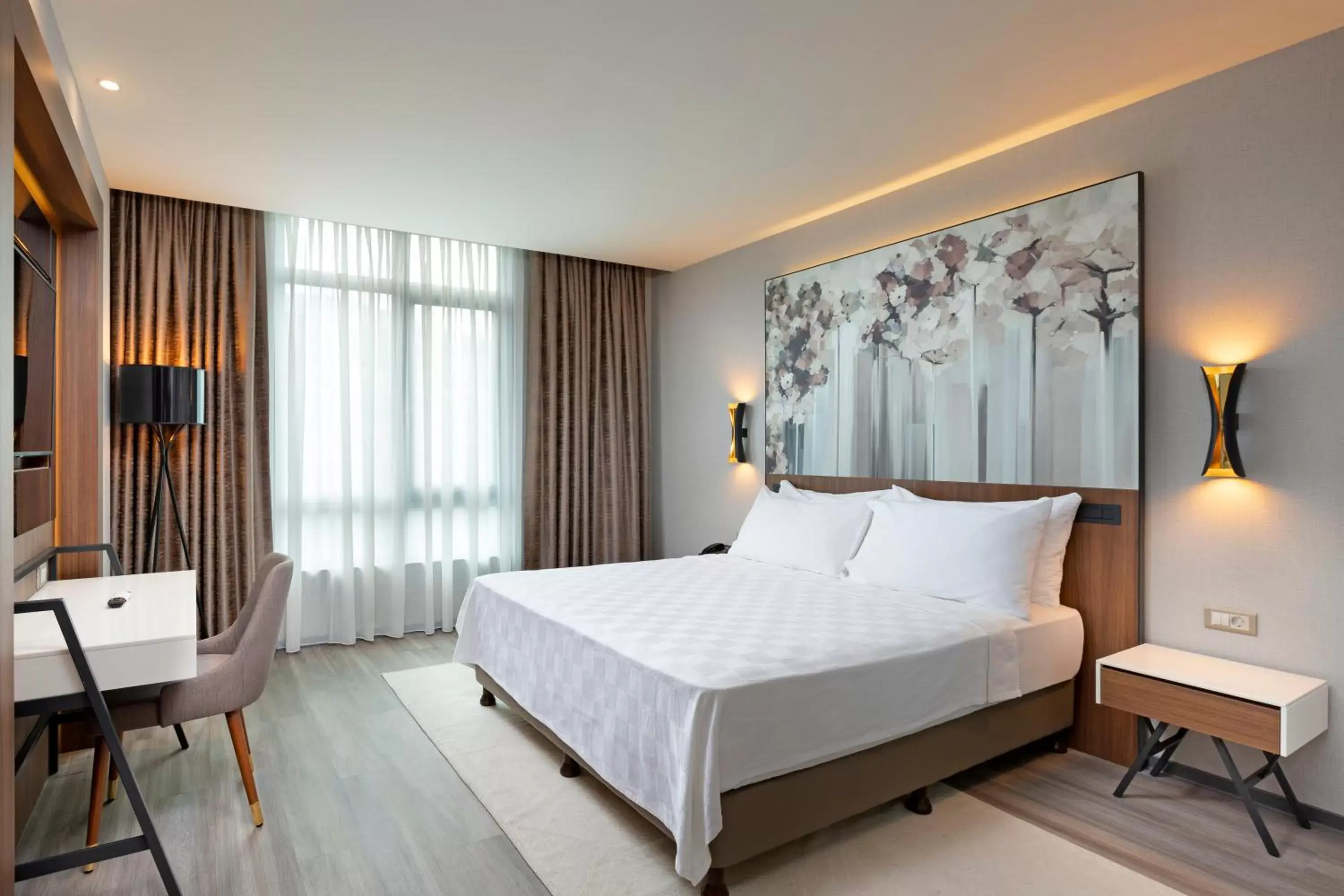 Bed in Limak Skopje Luxury Hotel