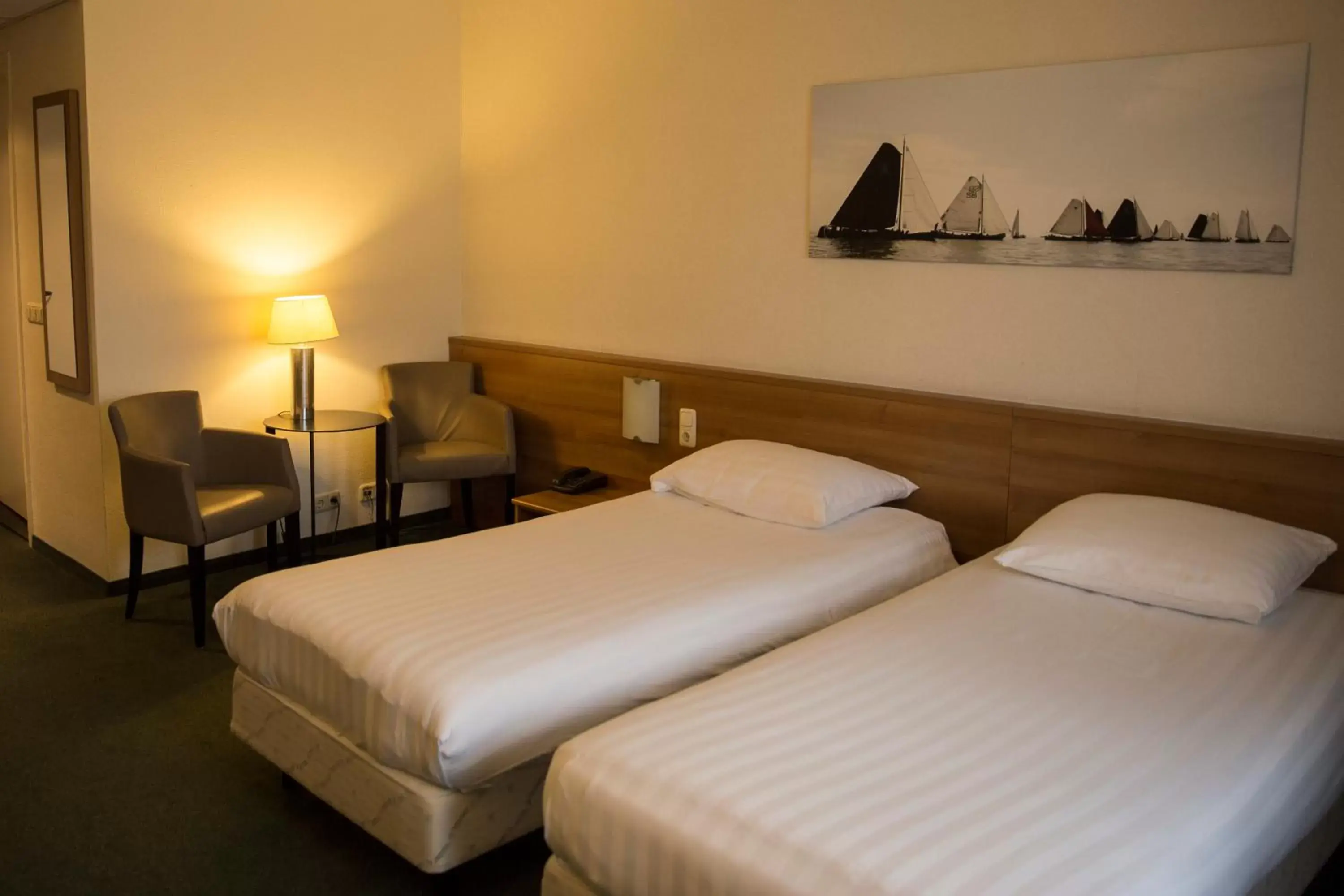 Bedroom, Bed in Fletcher Hotel Restaurant Heidehof
