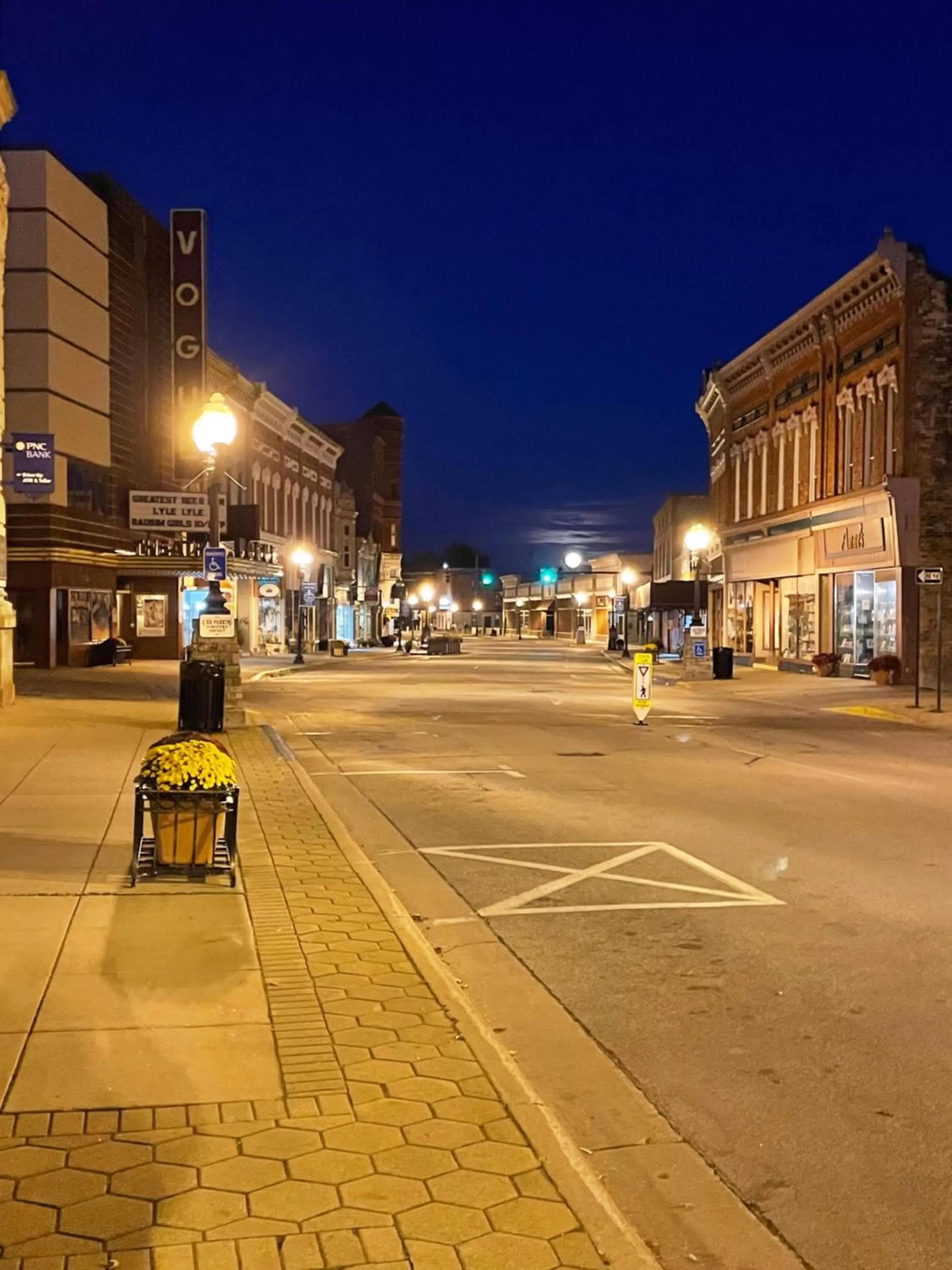 Night in Manistee Inn & Marina