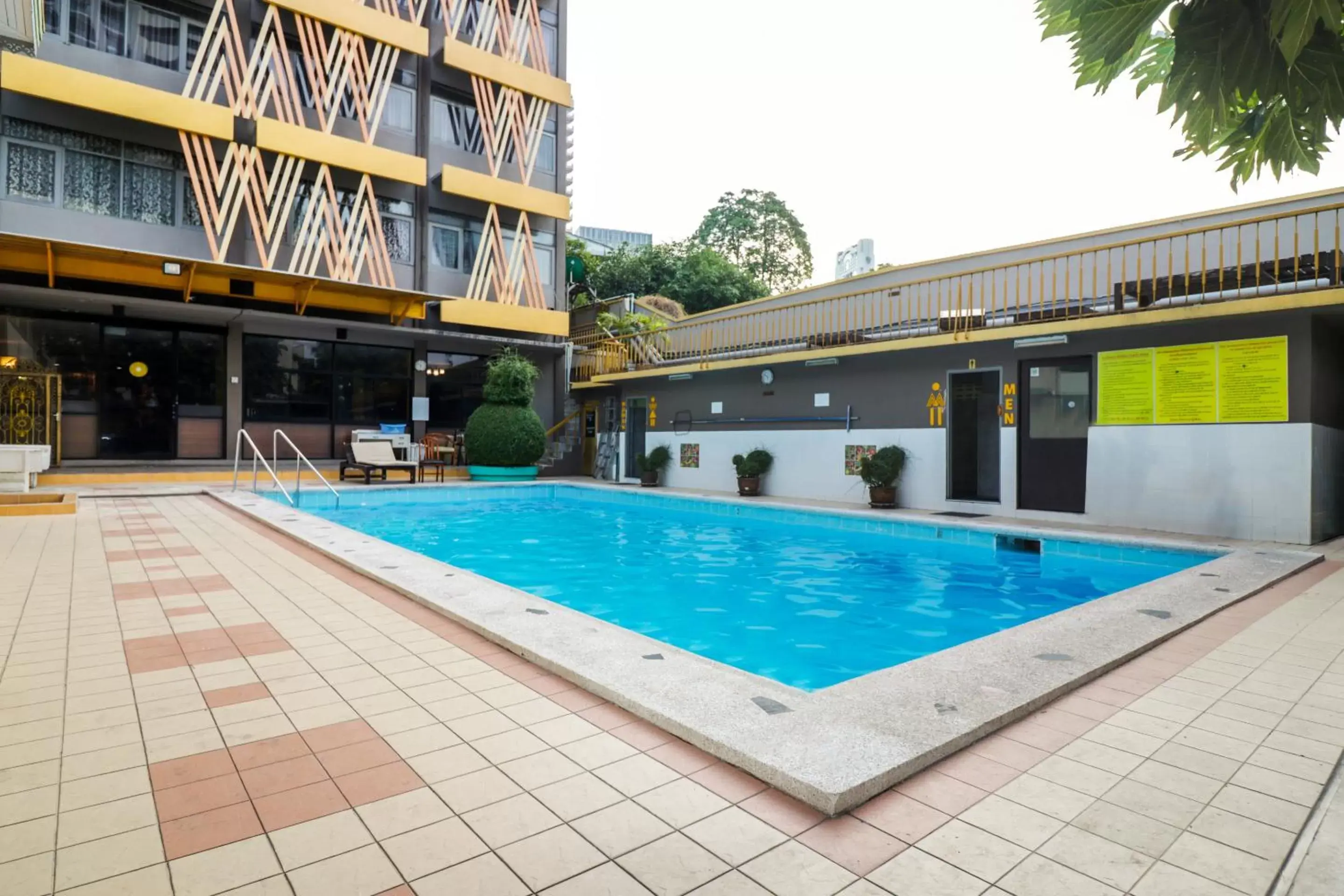 Swimming Pool in Malaysia Hotel Bangkok