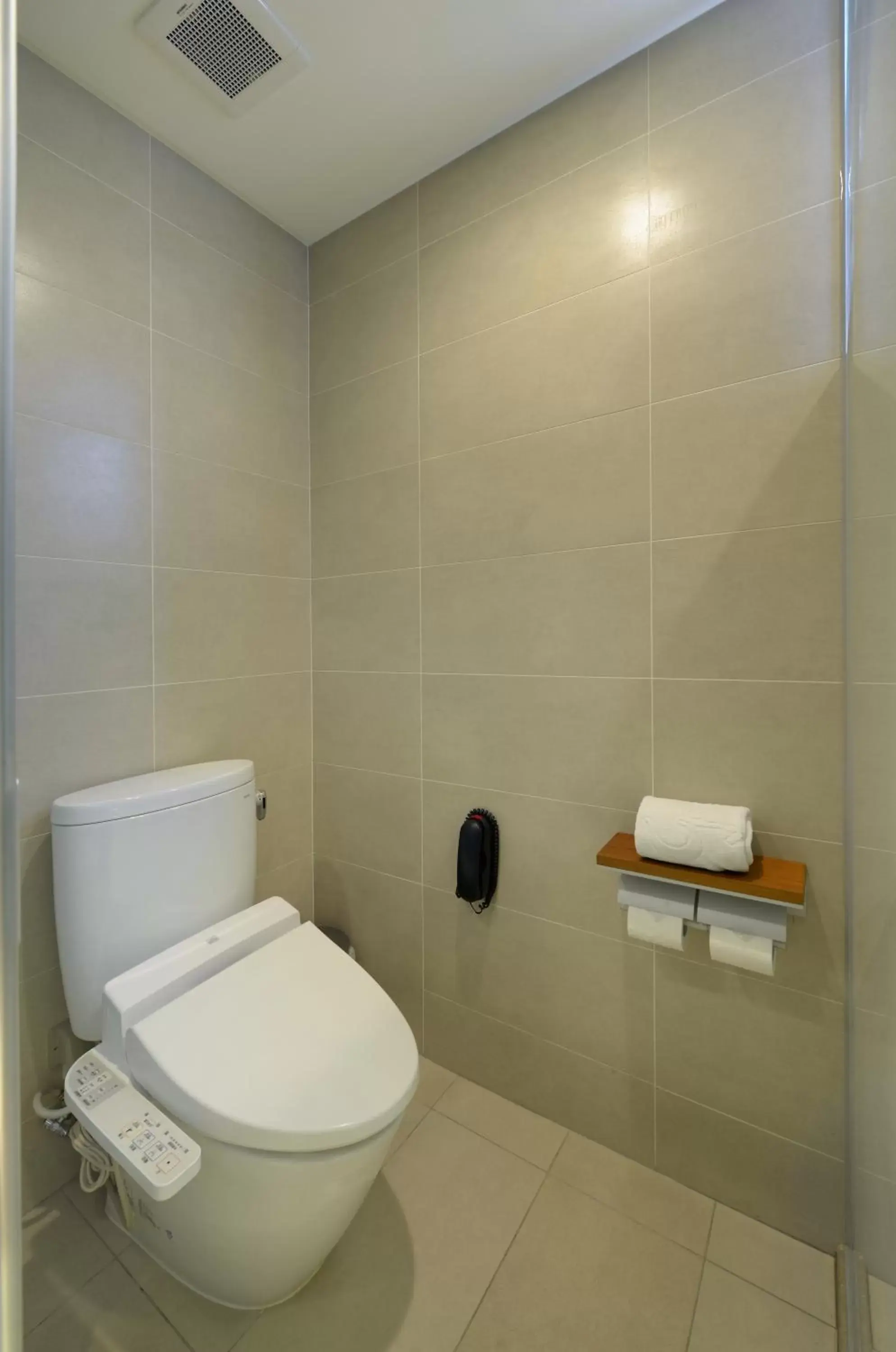 Toilet, Bathroom in Golden Tulip Glory Fine Hotel