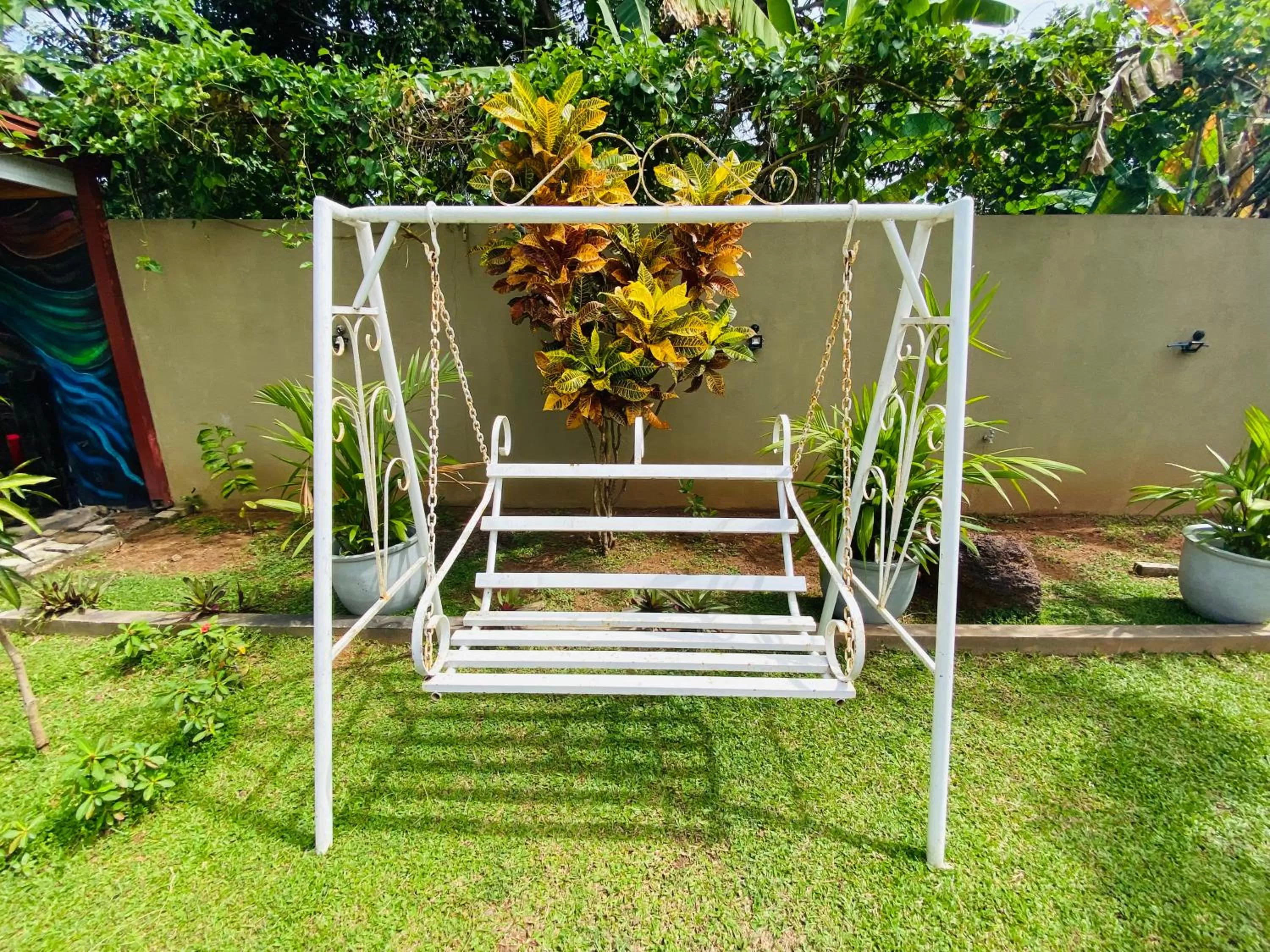 Garden in The Kingslayer Resort