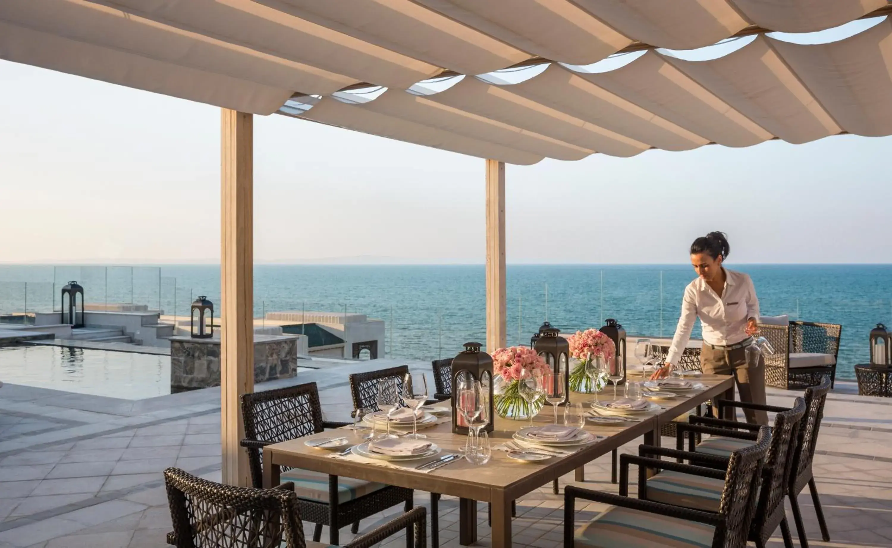 Balcony/Terrace, Restaurant/Places to Eat in Four Seasons Hotel Tunis