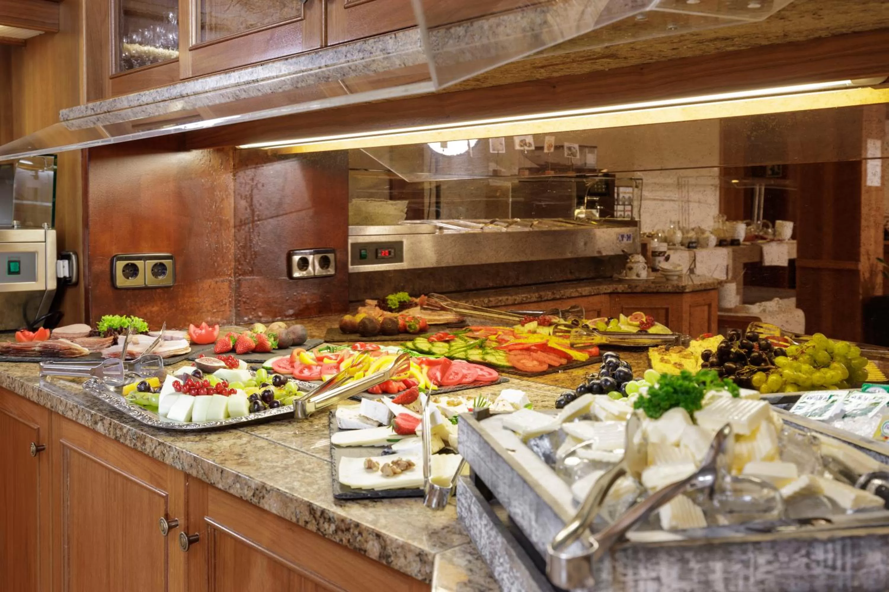 Breakfast in Hotel Rose