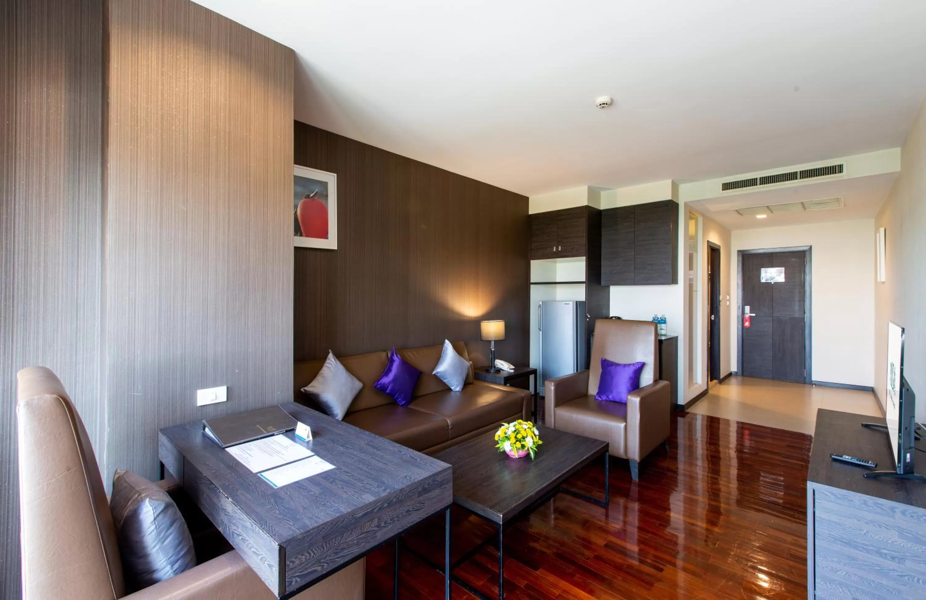 TV and multimedia in Mida Hotel Don Mueang Airport