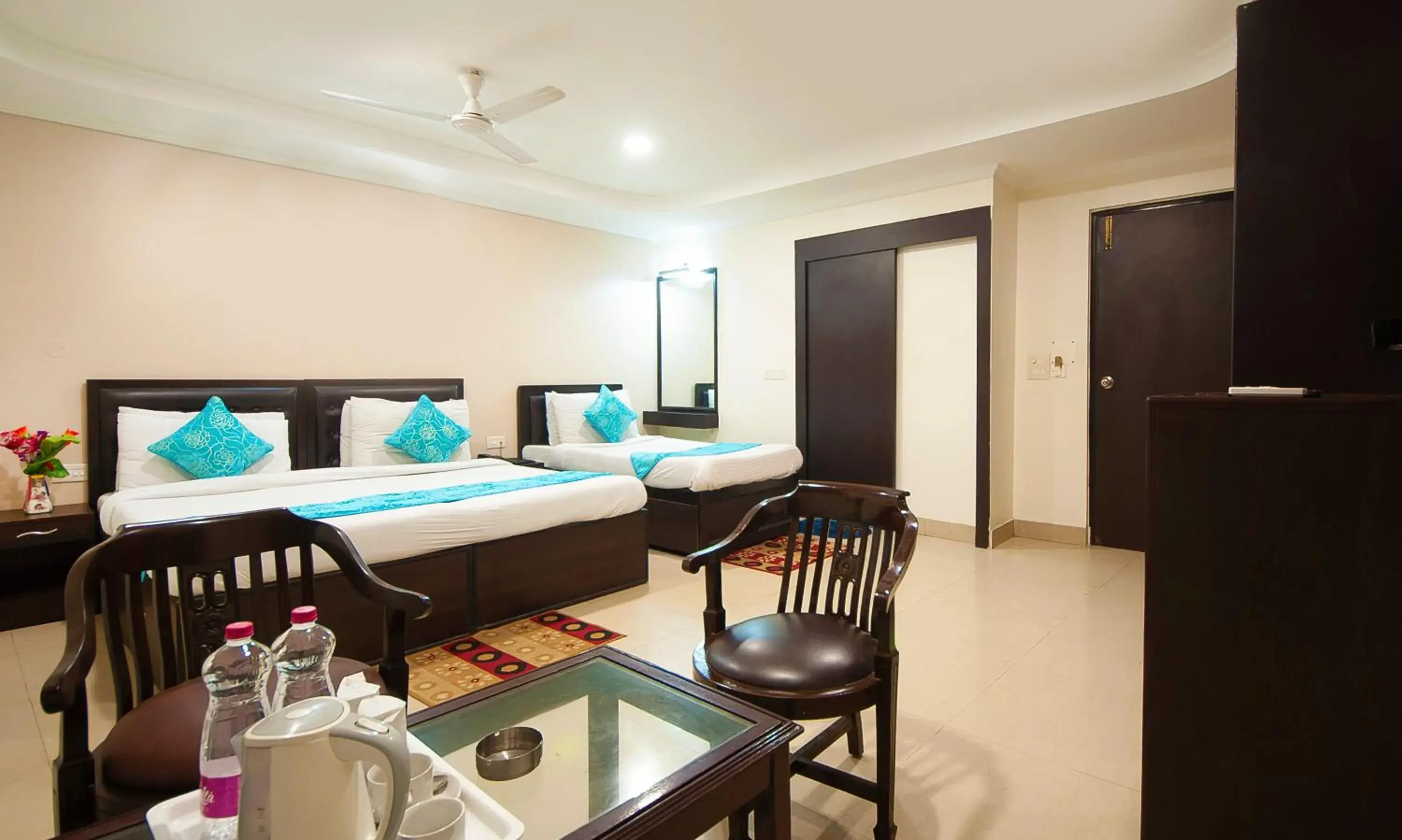 Bedroom in Hotel Dakha International