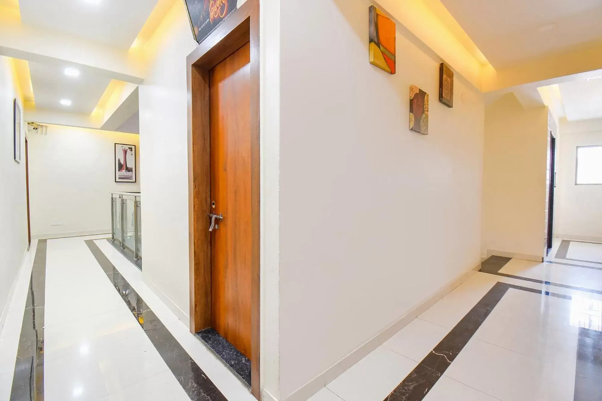 Lobby or reception in FabHotel Prime Rajmudra Lobby or reception in FabHotel Prime Rajmudra