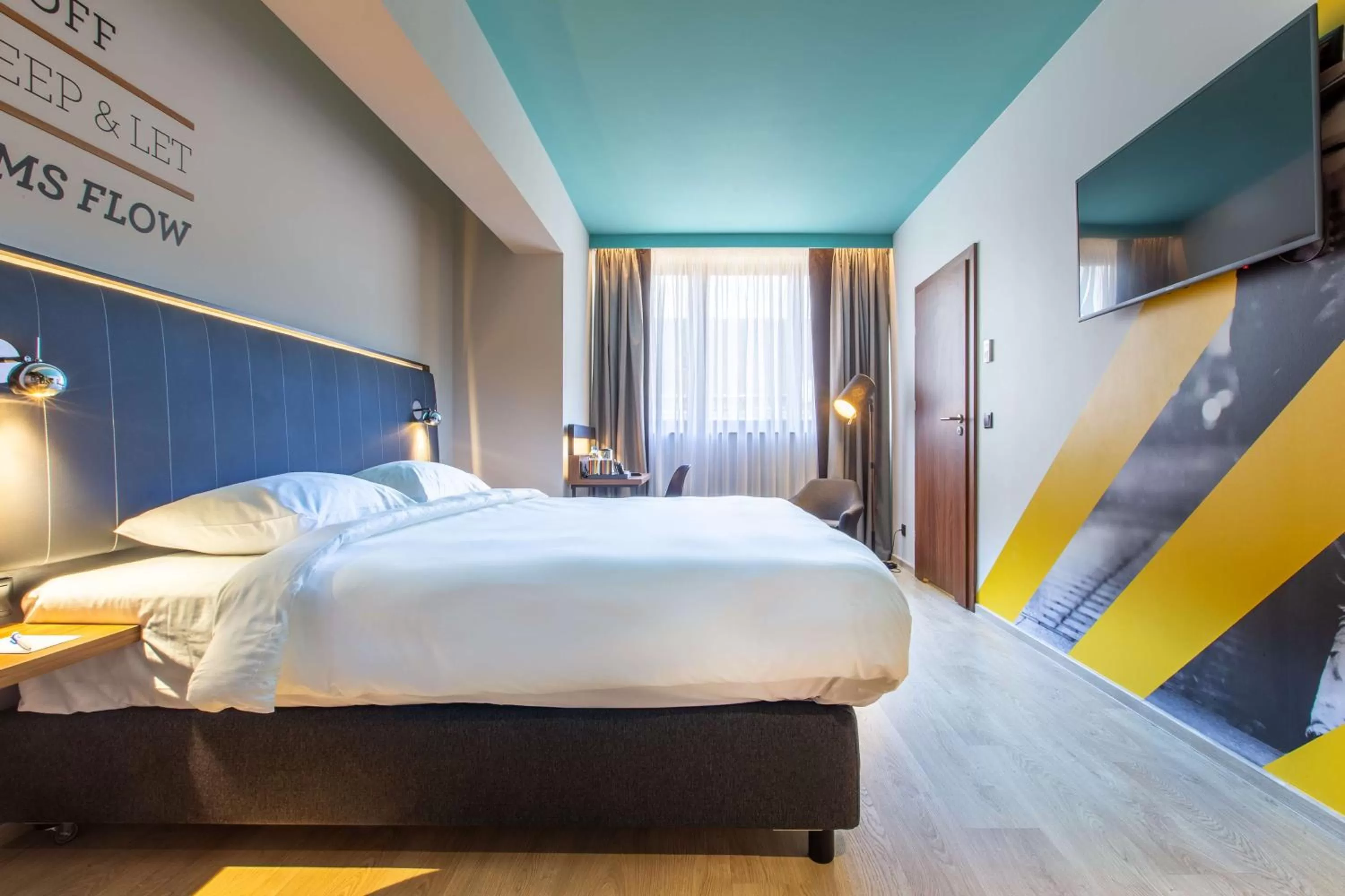 Photo of the whole room, Bed in Park Inn by Radisson Poznan