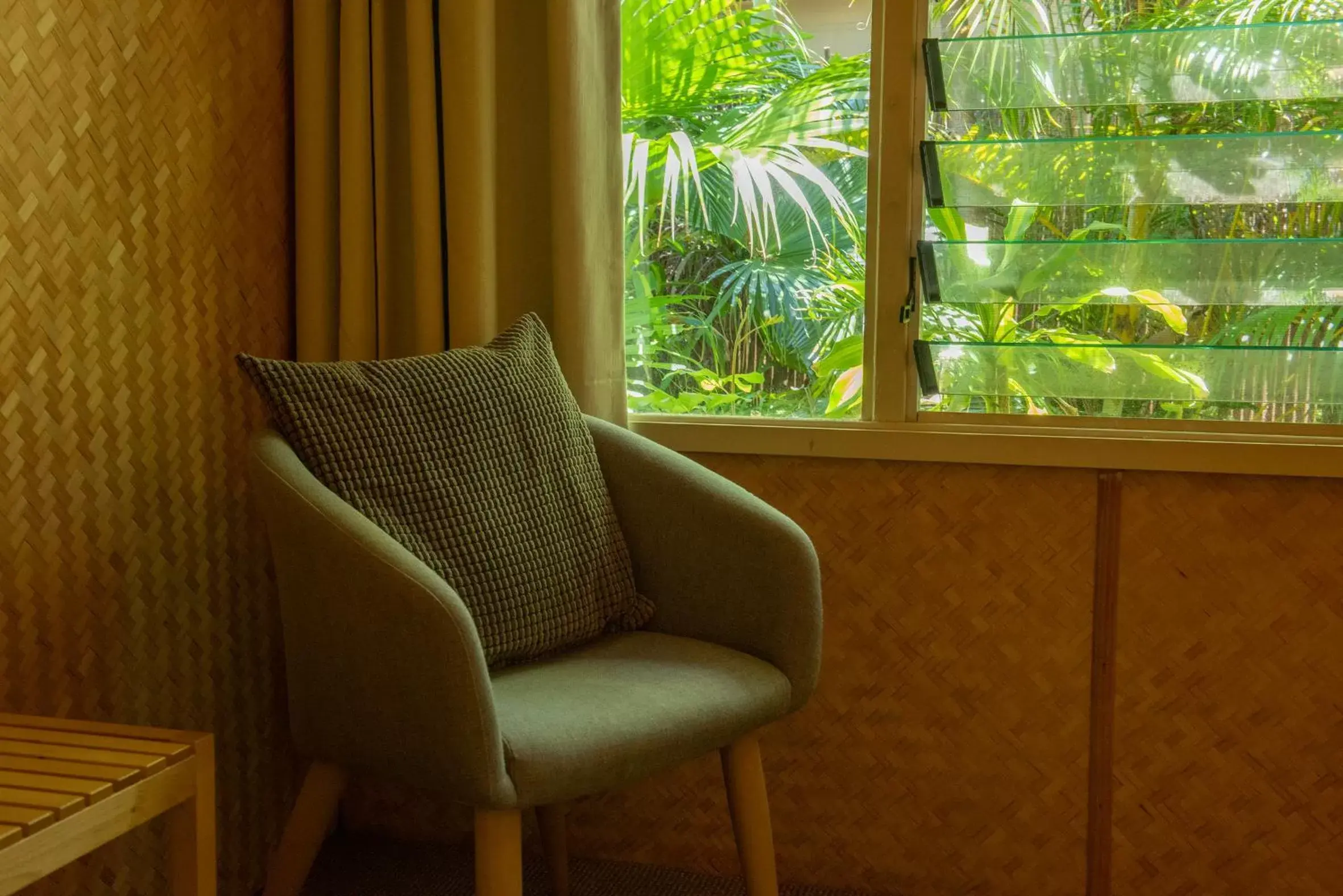 Seating Area in Tallow Beach Motel