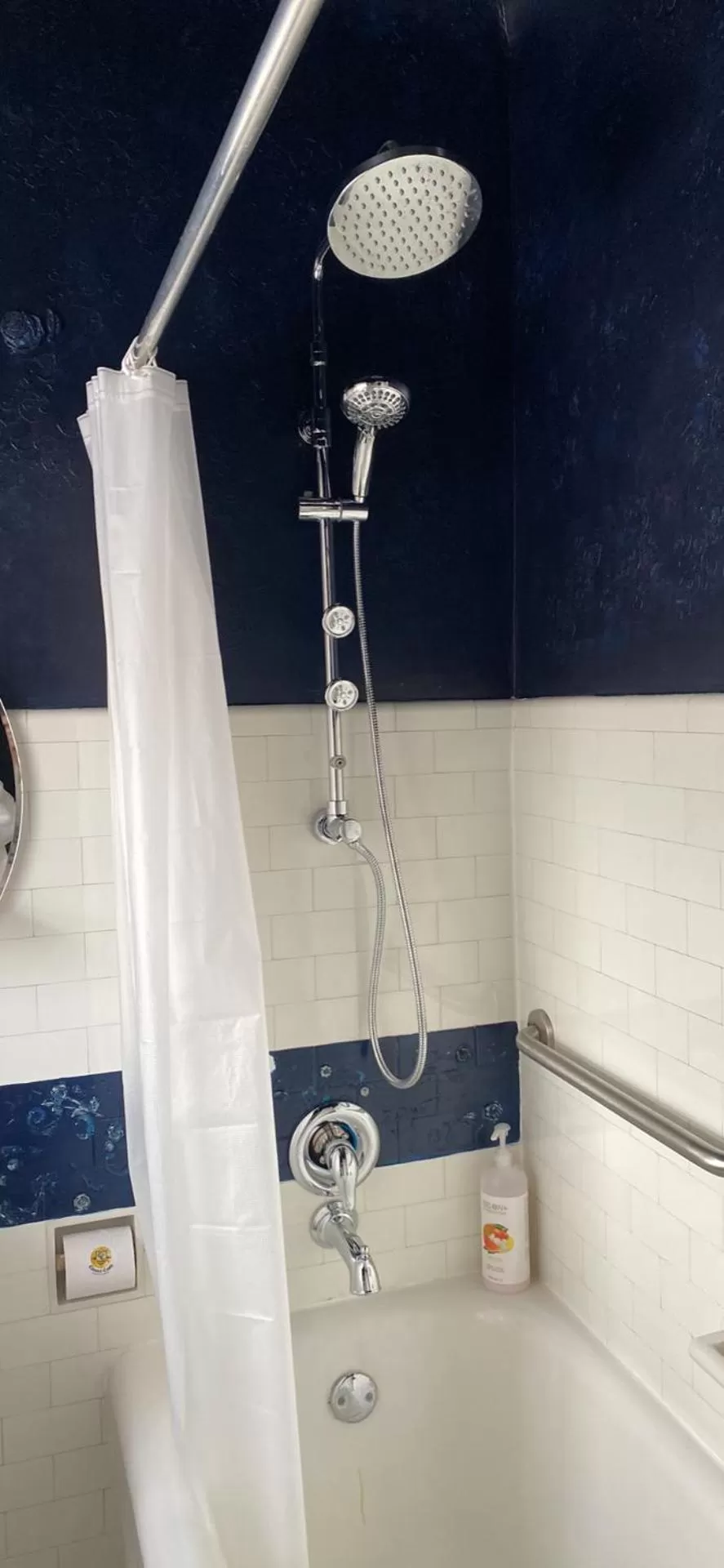 Bathroom in Clonmel Castle