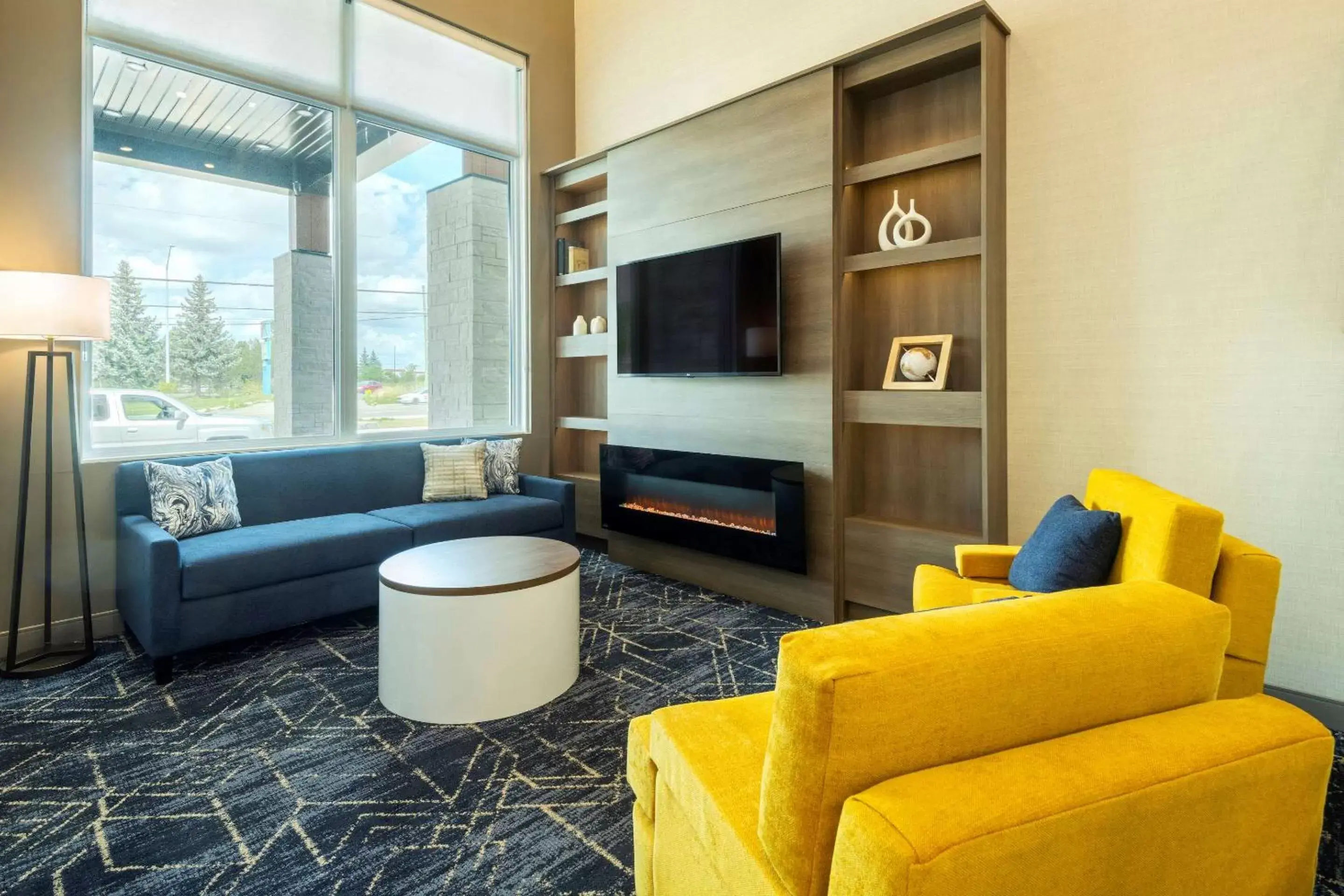 Lobby or reception, Seating Area in Comfort Inn & Suites