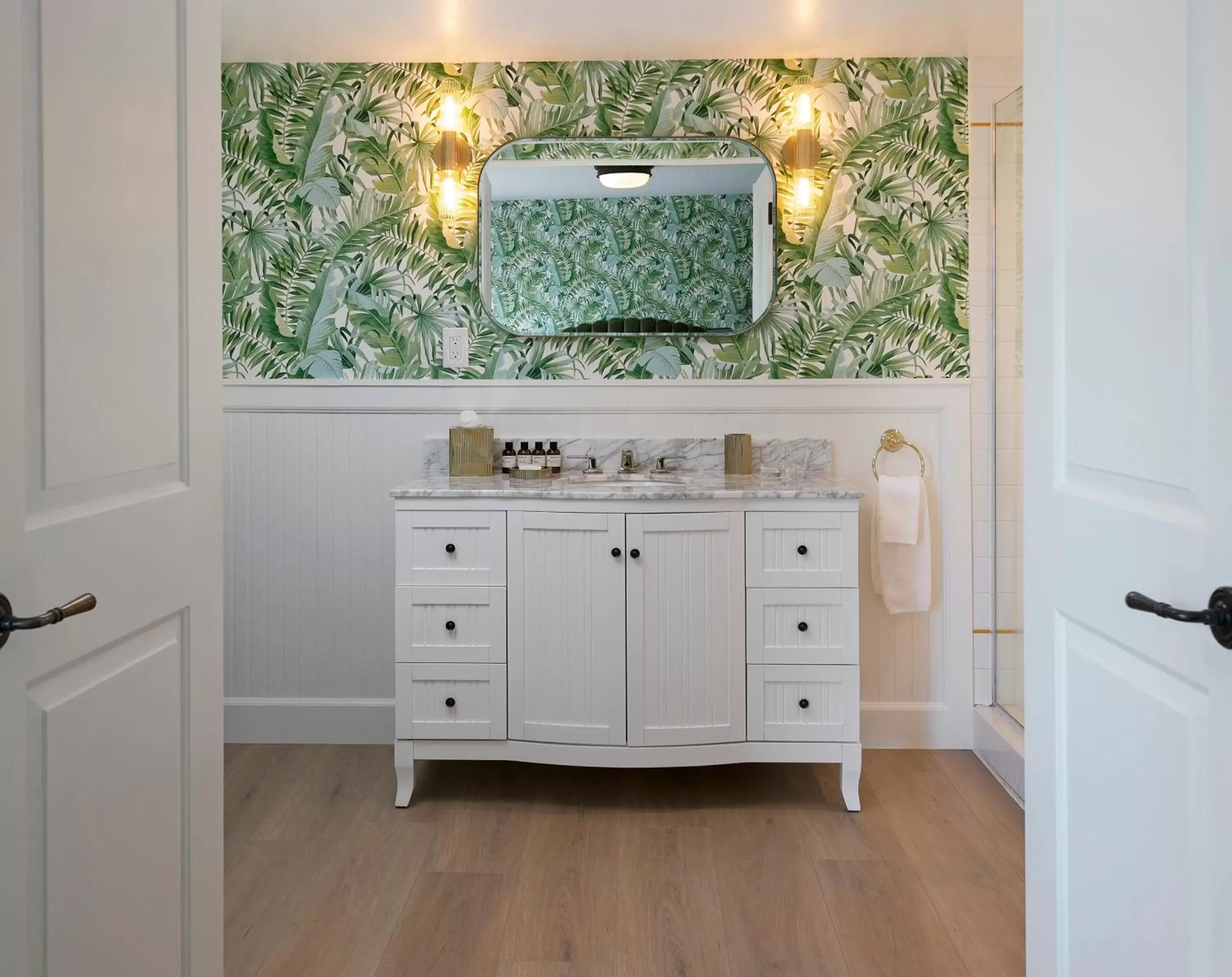 Bathroom in The Colony Palms Hotel and Bungalows - Adults Only Bathroom in The Colony Palms Hotel and Bungalows - Adults Only