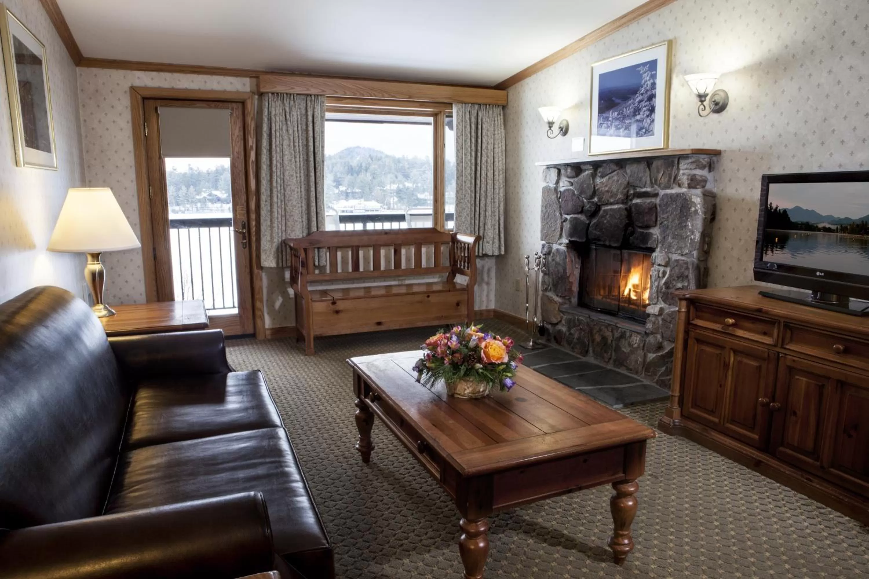 Seating Area in Golden Arrow Lakeside Resort