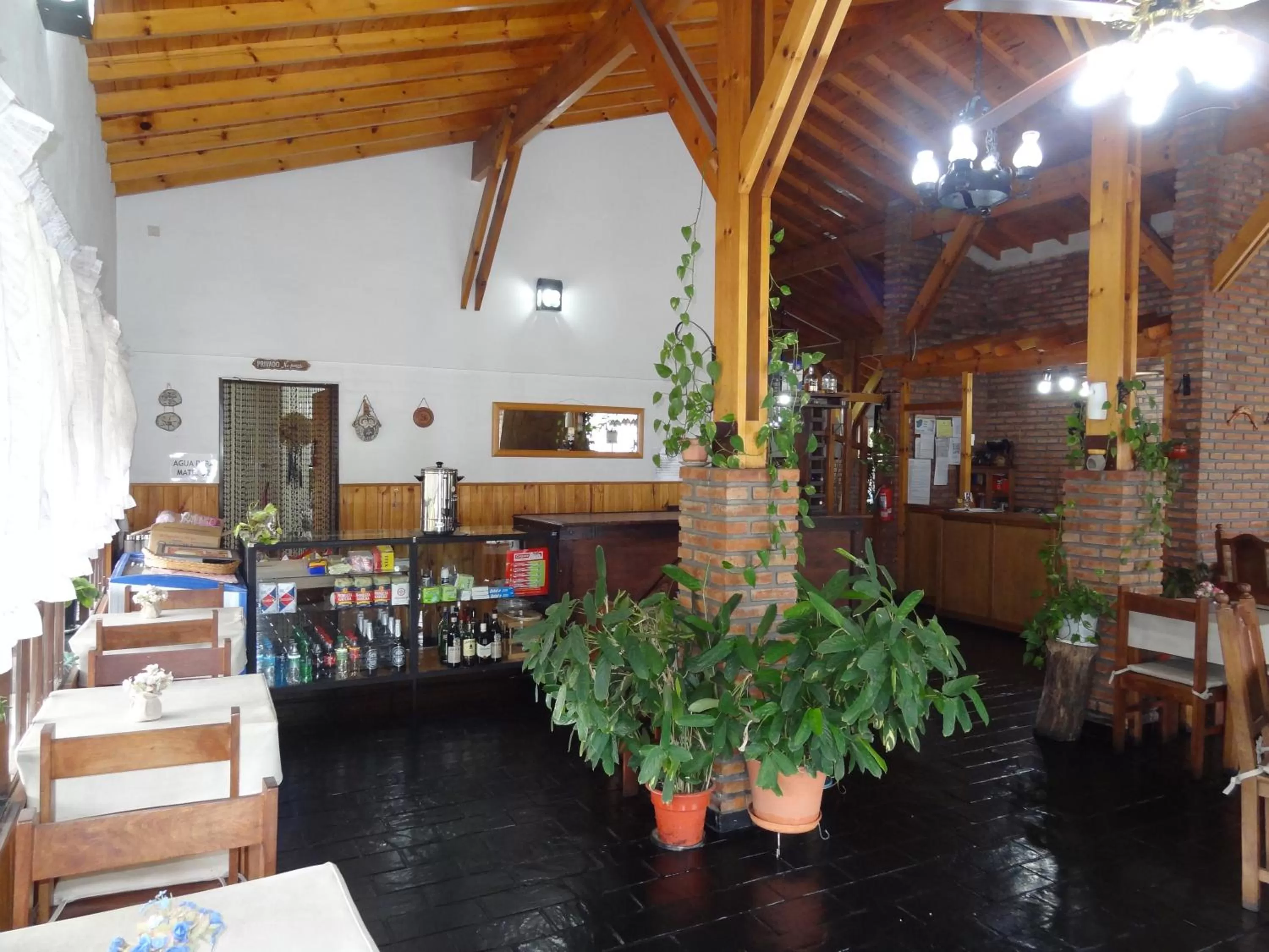 Lounge or bar in Hostería Lida