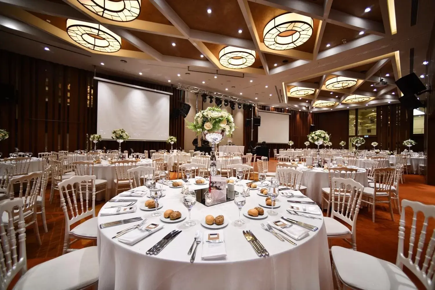 Banquet/Function facilities, Banquet Facilities in Mövenpick Istanbul Hotel Golden Horn
