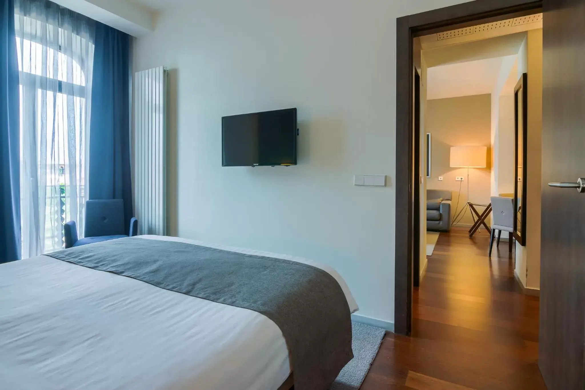 Bedroom, Bed in Hotel Cismigiu Bedroom, Bed in Hotel Cismigiu