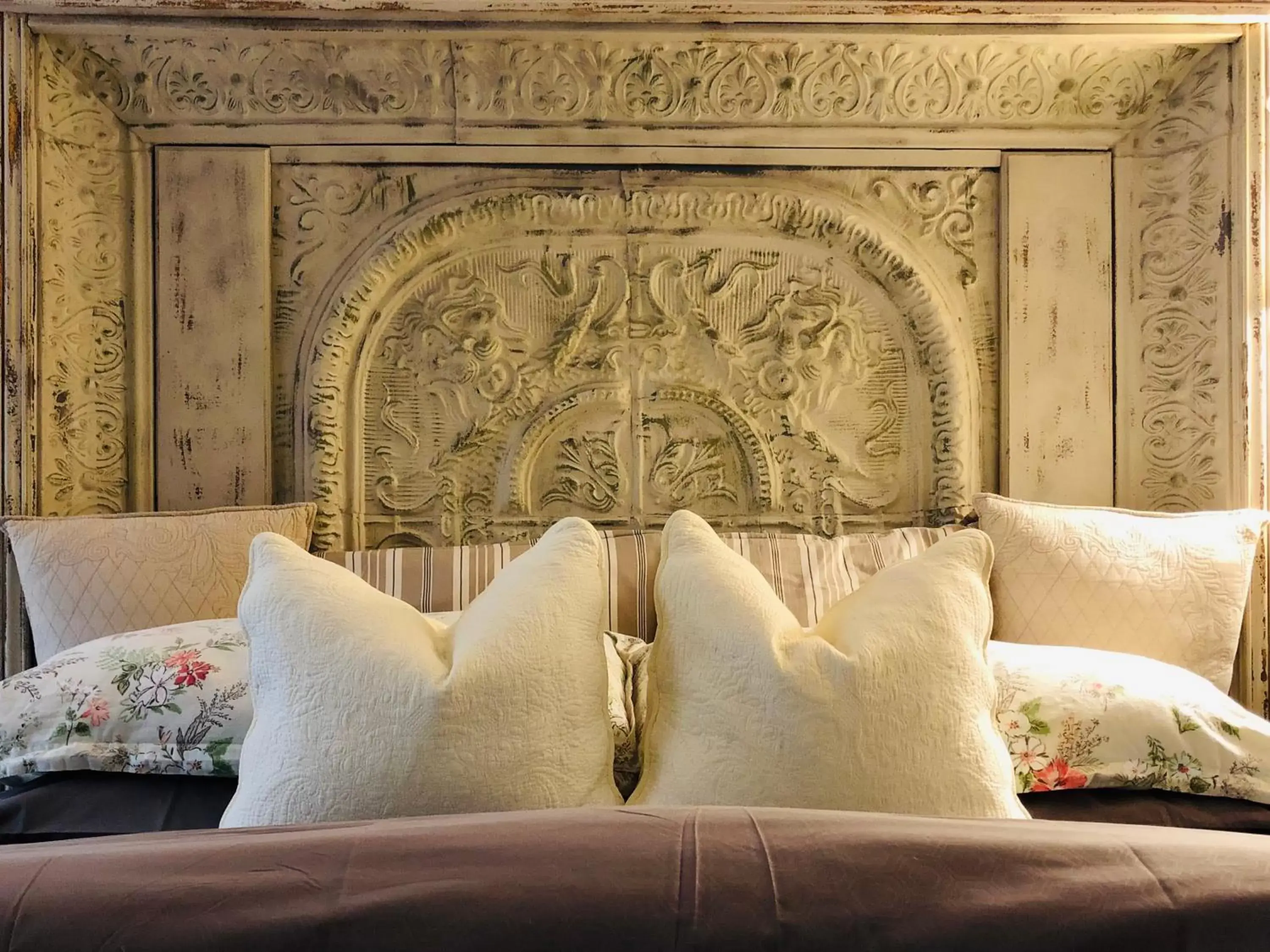 Bed, Seating Area in Frederick William House