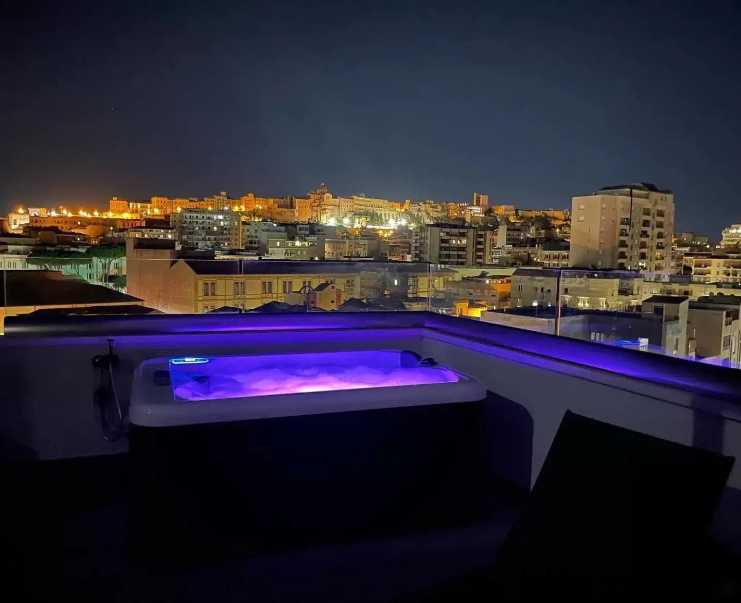 Pool view, Swimming Pool in 18 Dante Luxury Suites