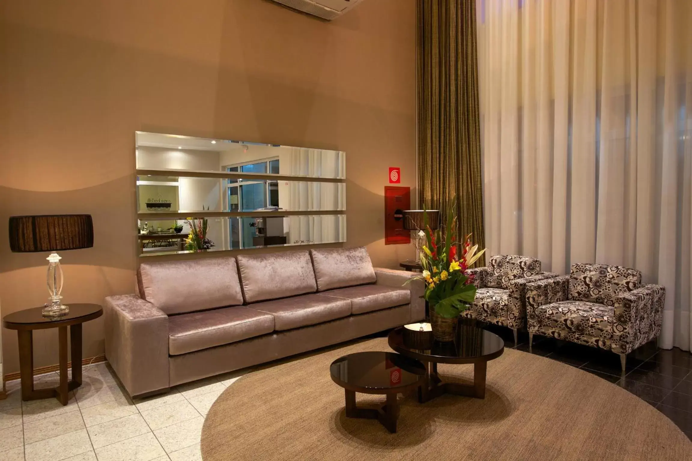 Lobby or reception in Bristol Centro Civico Curitiba Lobby or reception in Bristol Centro Civico Curitiba