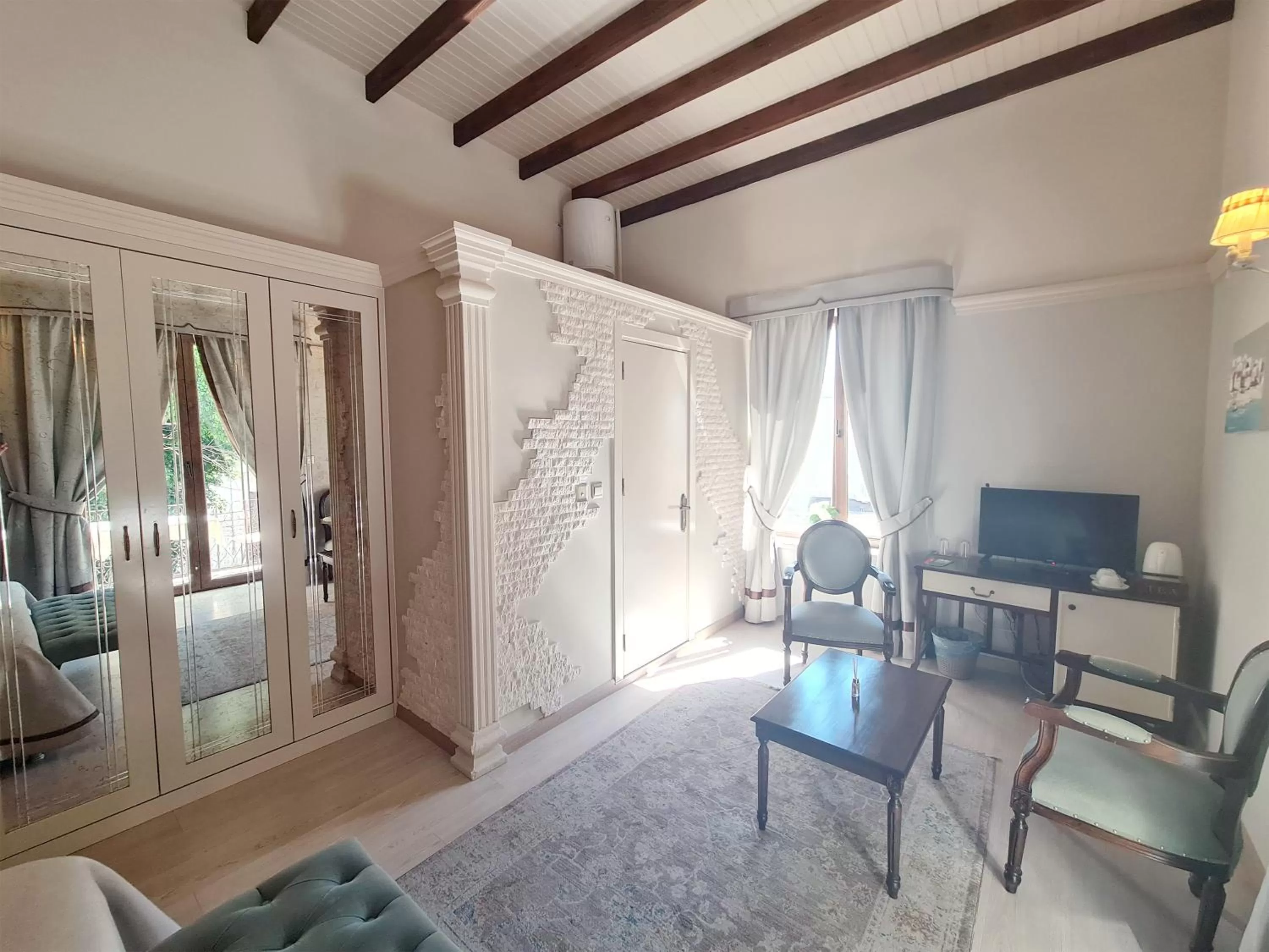 Photo of the whole room in SOFIA BOUTIQUE HOTEL