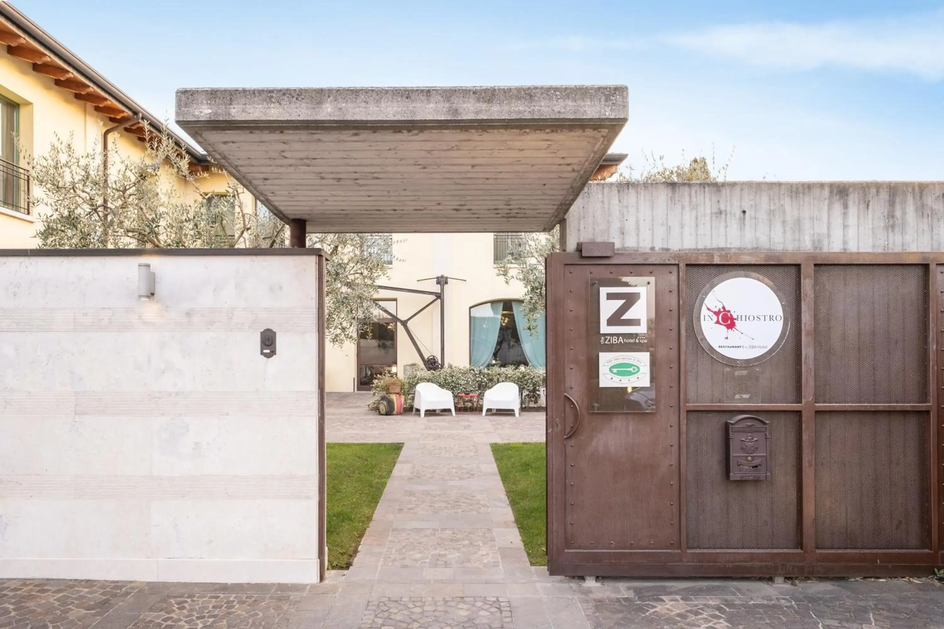 Facade/entrance in The Ziba Hotel & Spa