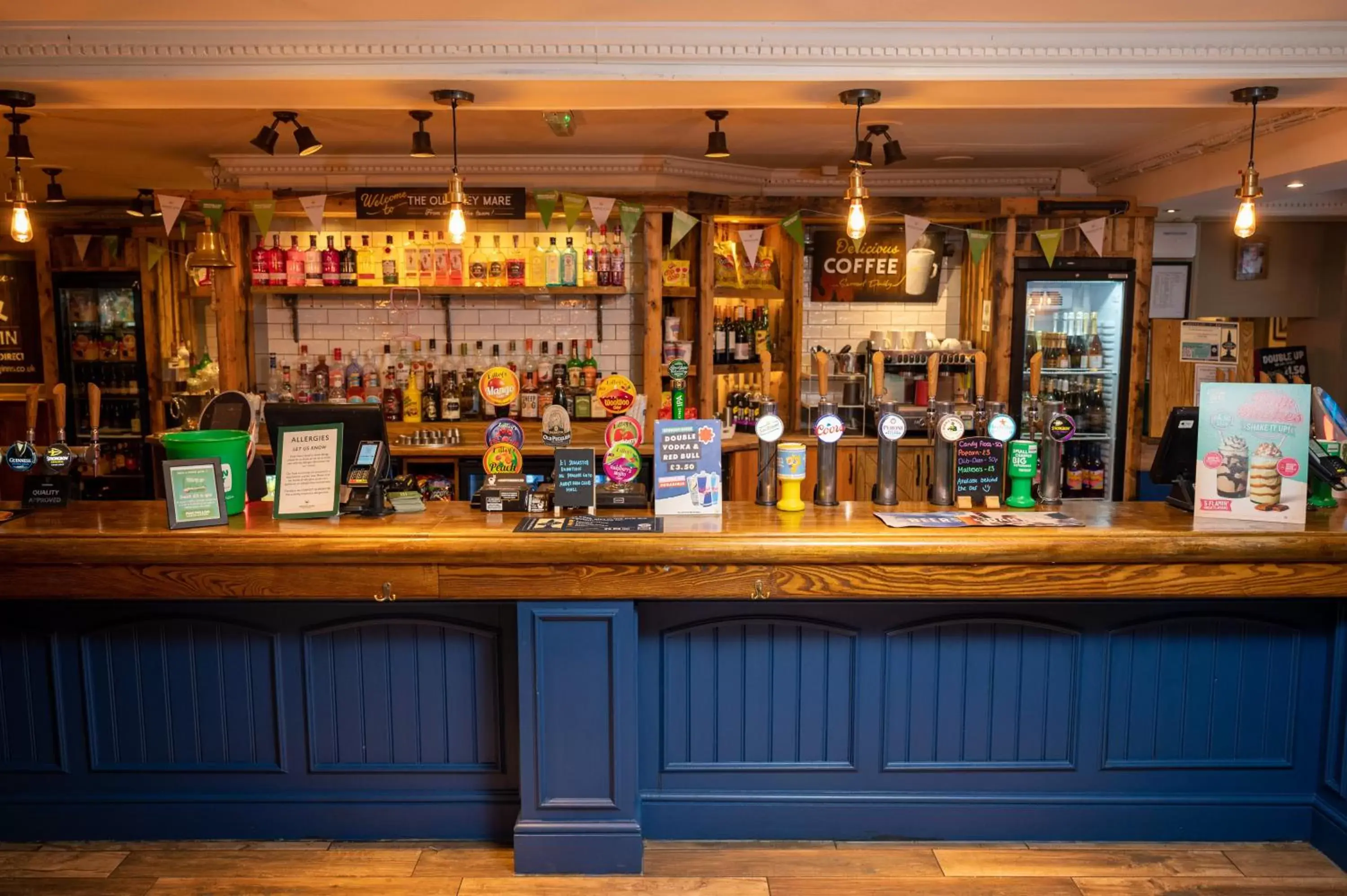 Lounge or bar, Lounge/Bar in Old Grey Mare Inn by Greene King Inns