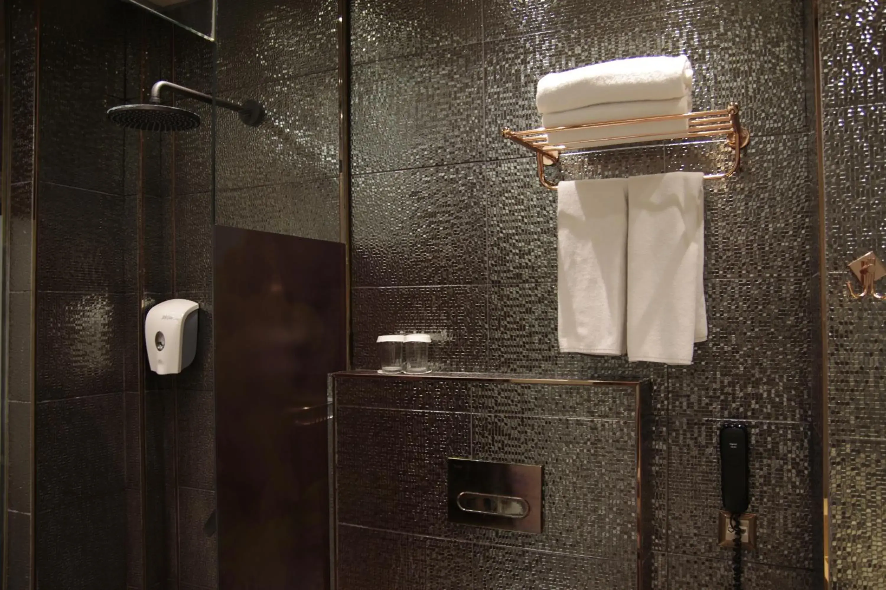 Bathroom in Rios Edition Hotel
