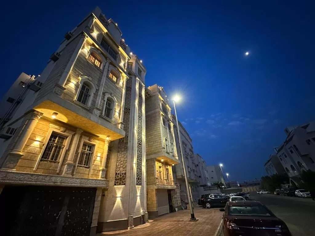 Property Building in Mnara-AlMadinah