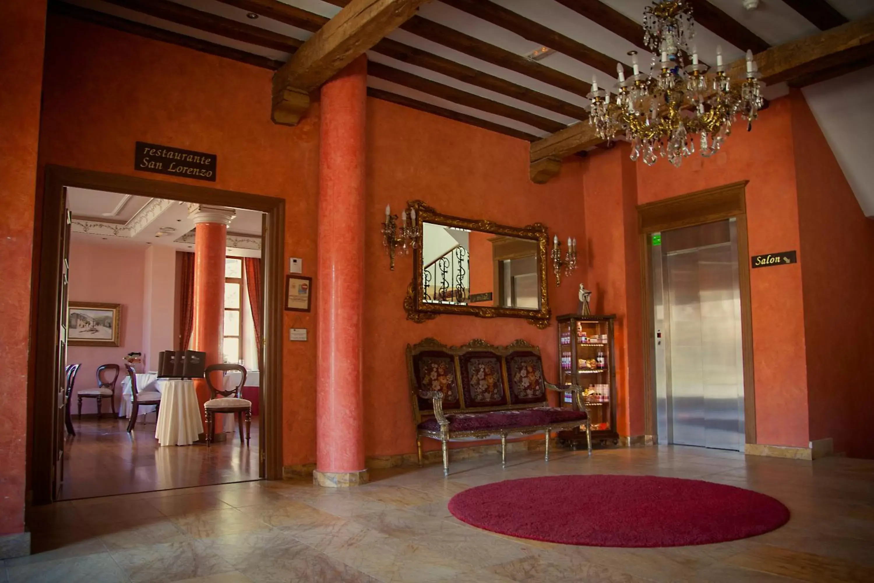 Lobby/Reception in Palacio Azcárate Hotel