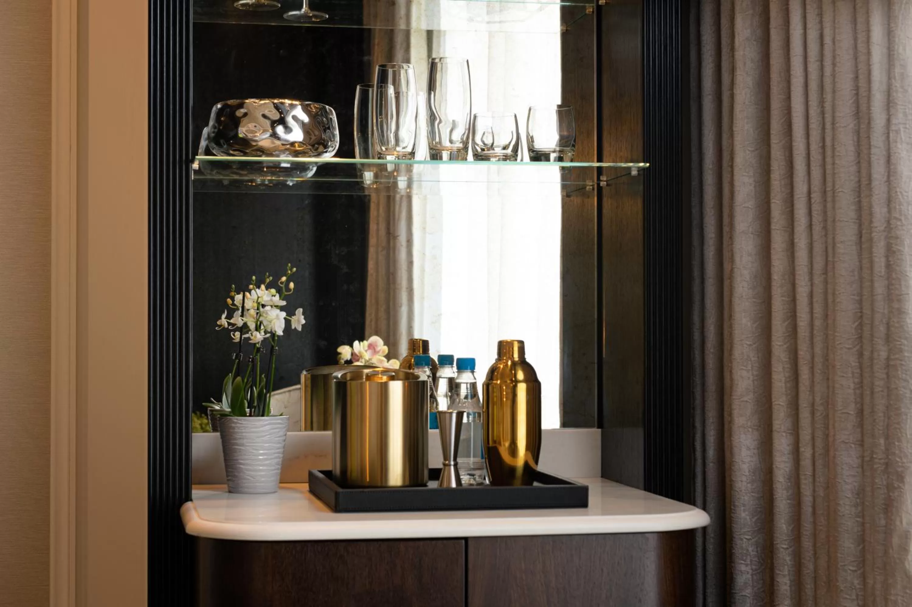 Drinks in Fairmont Windsor Park