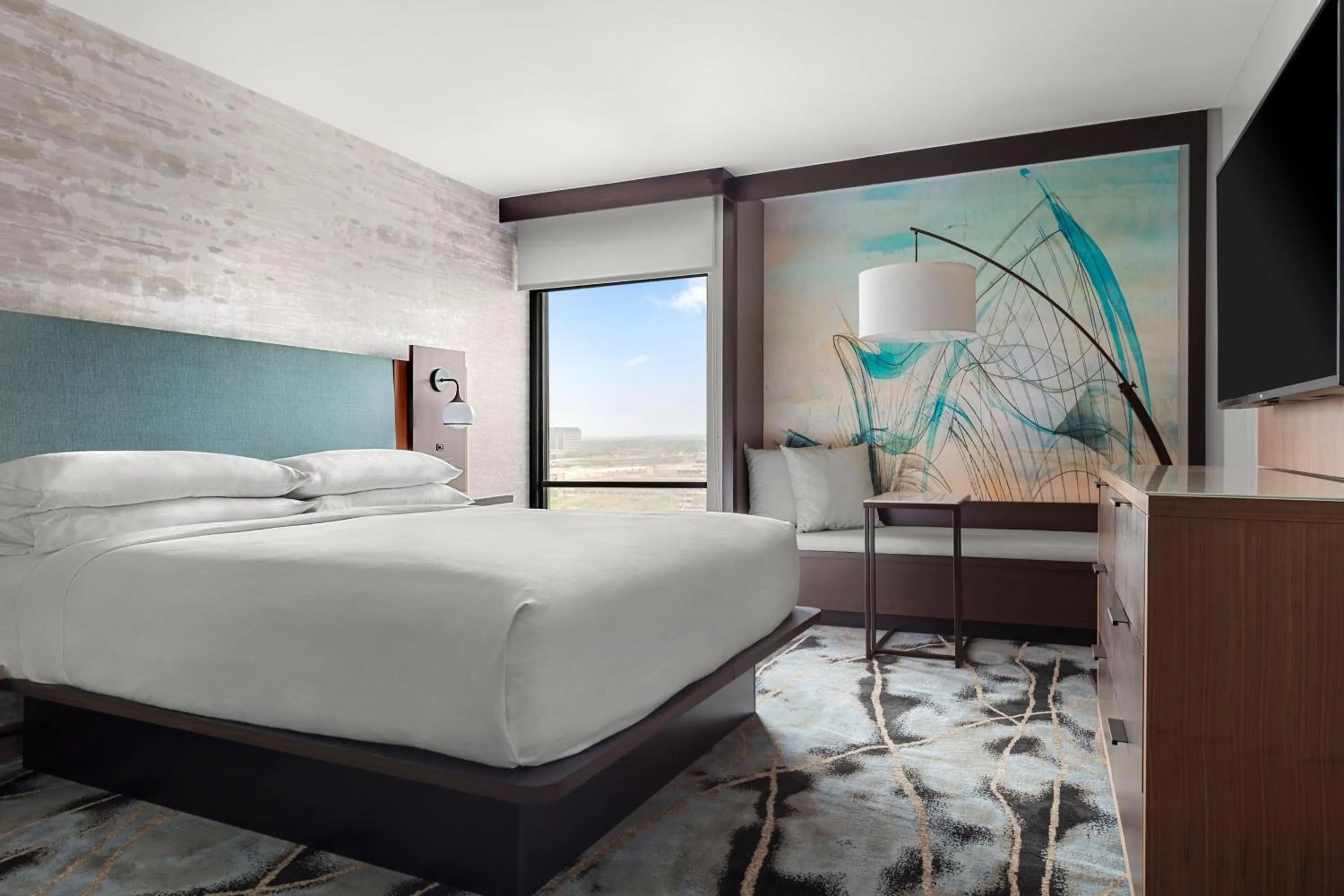 Photo of the whole room, Bed in Marriott San Antonio Airport