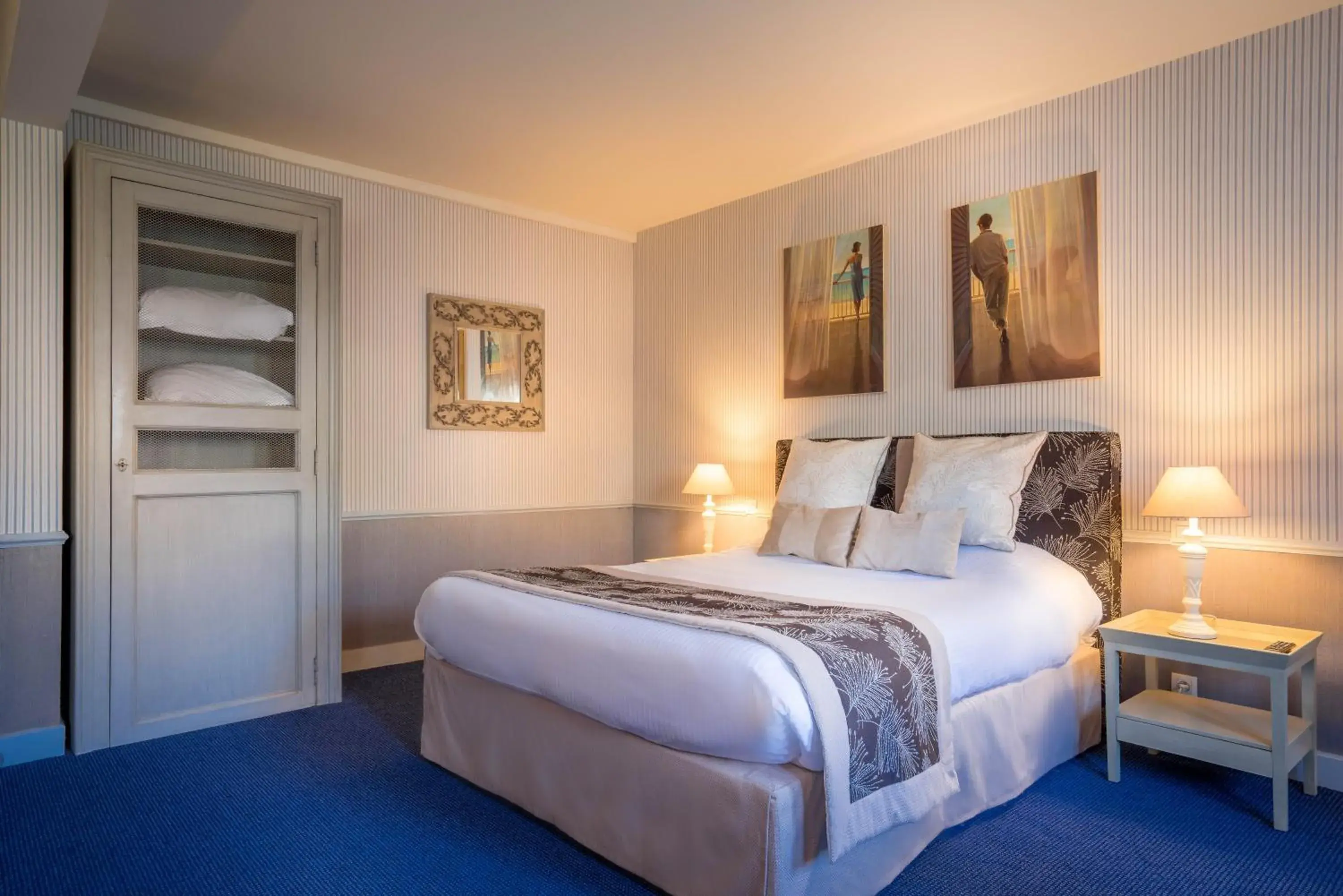 Bed in Best Western Plus Hostellerie Du Vallon