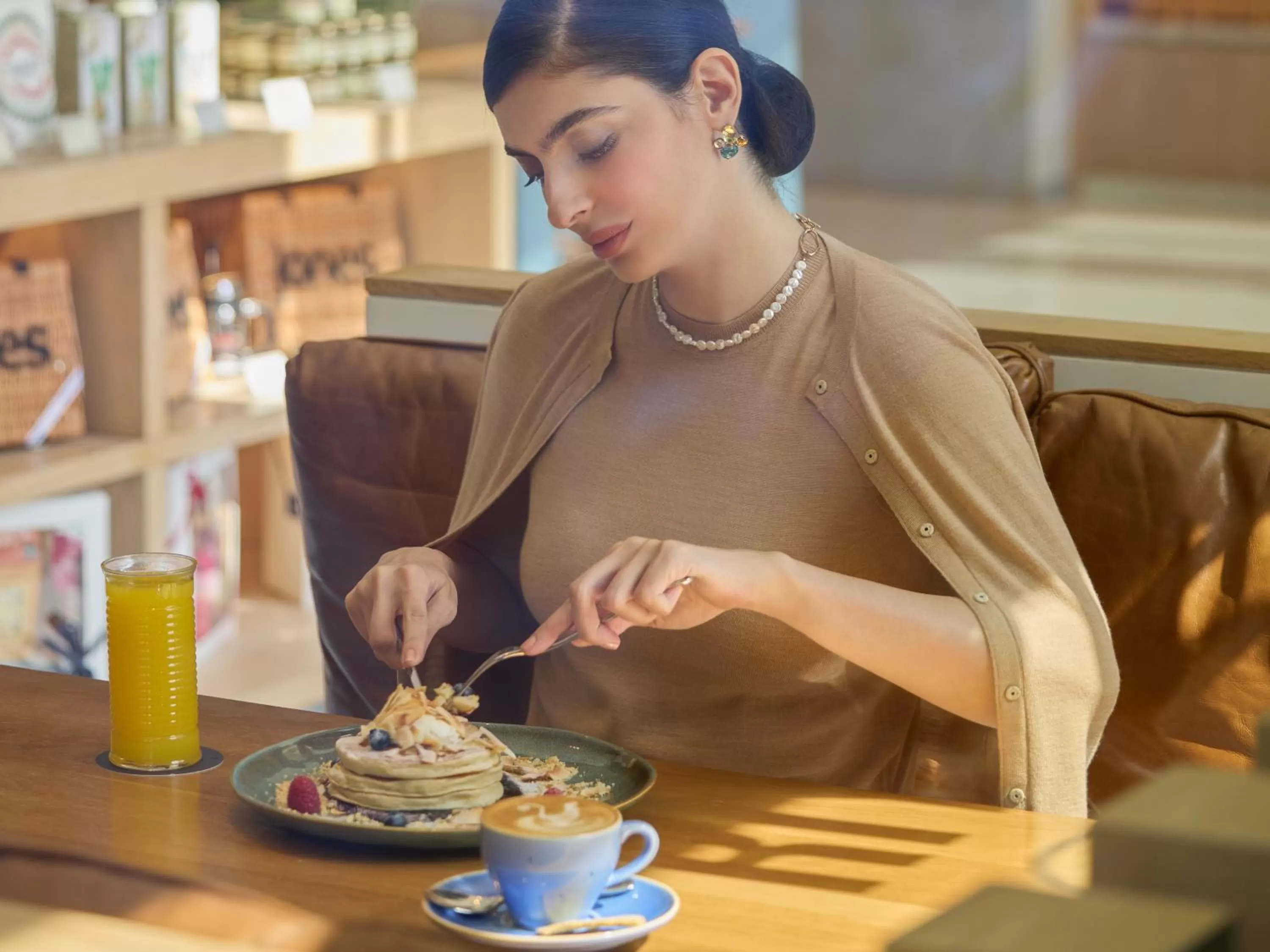 Restaurant/places to eat in Fairmont Ramla Riyadh