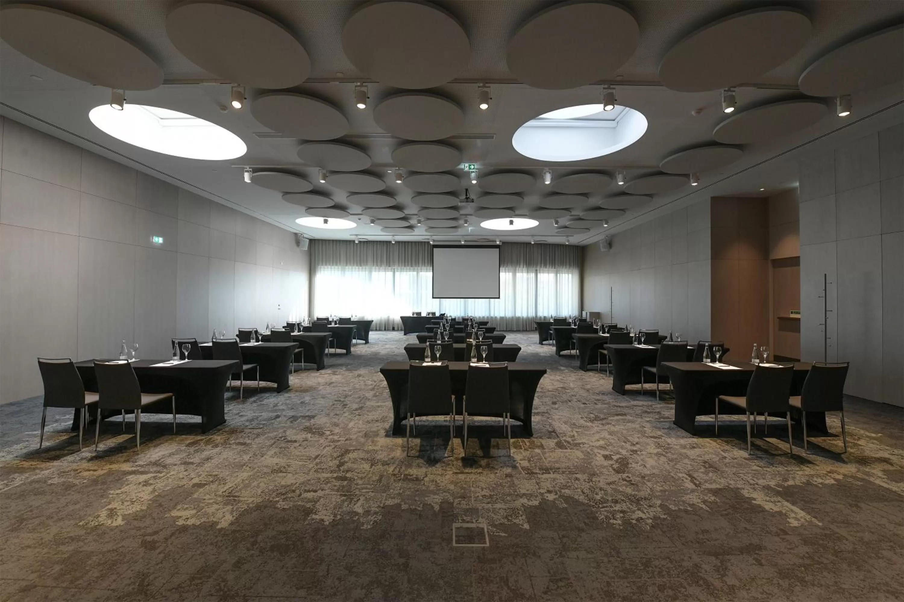 Meeting/conference room in Eurostars Universal Lisboa