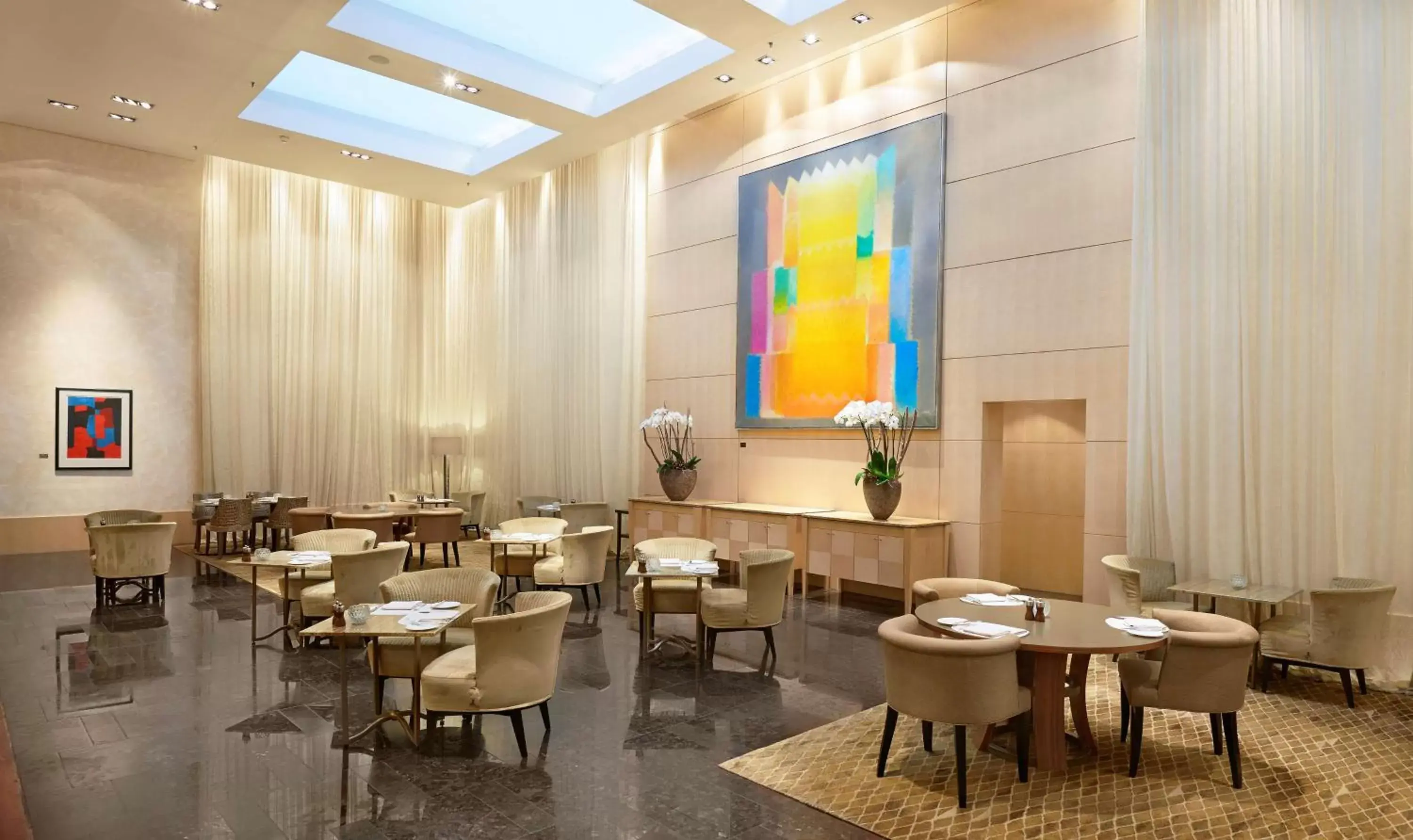 Lobby or reception, Restaurant/Places to Eat in Park Hyatt Zurich – City Center Luxury