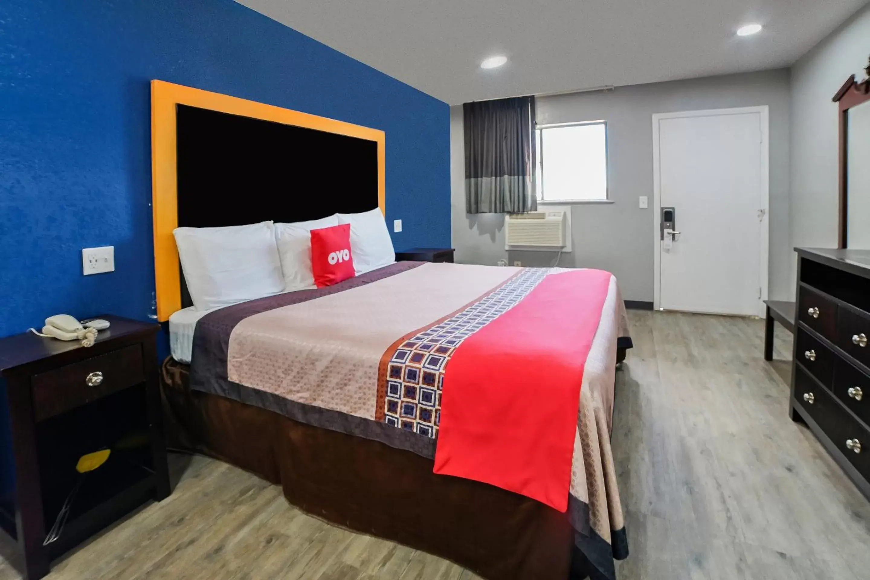 Bedroom, Bed in OYO Hotel Waldron AR - Hwy 71