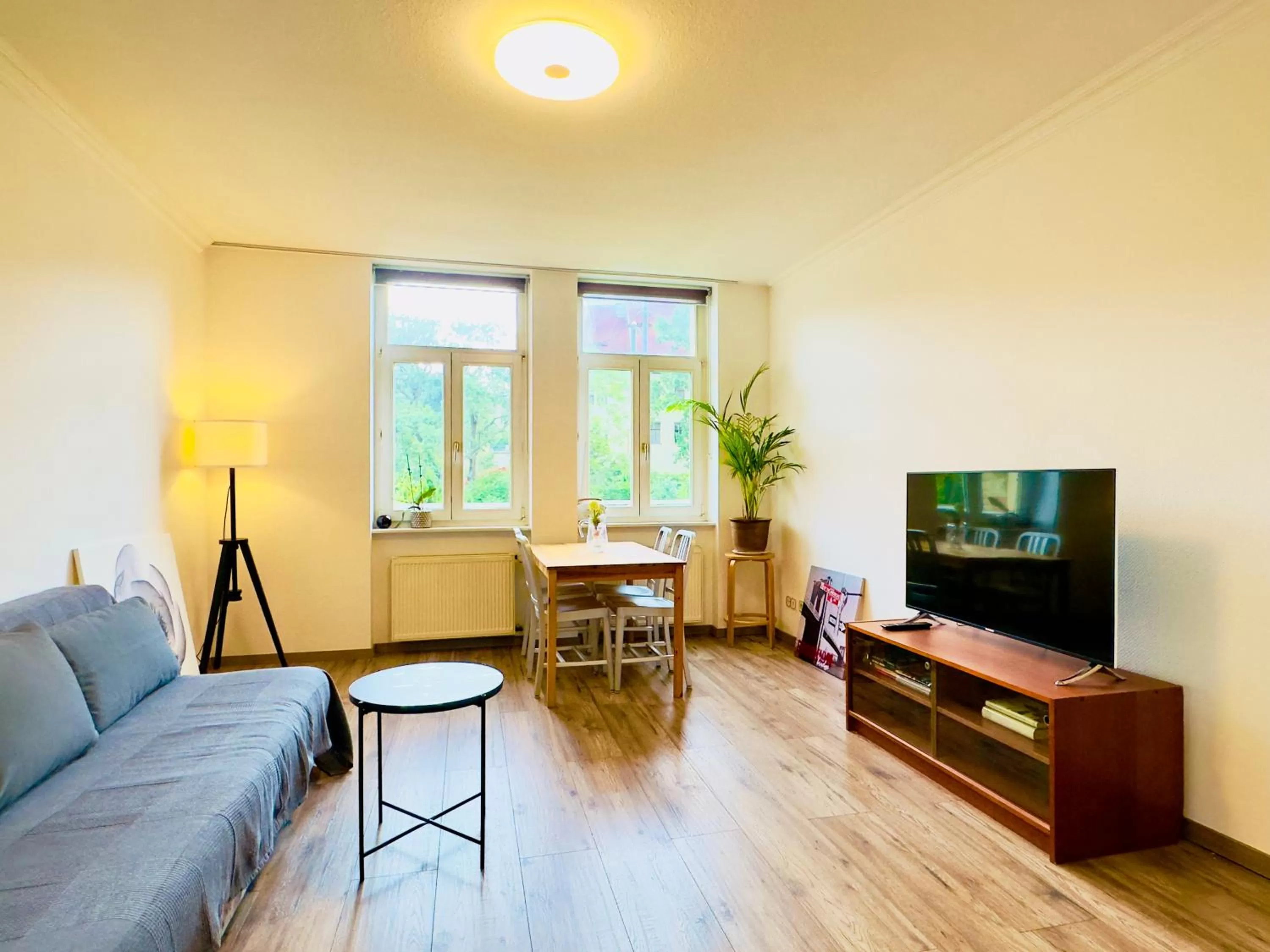 Seating Area in Saale, Marktplatz Zentrum, Apartmenthaus am Dom von Plant Room
