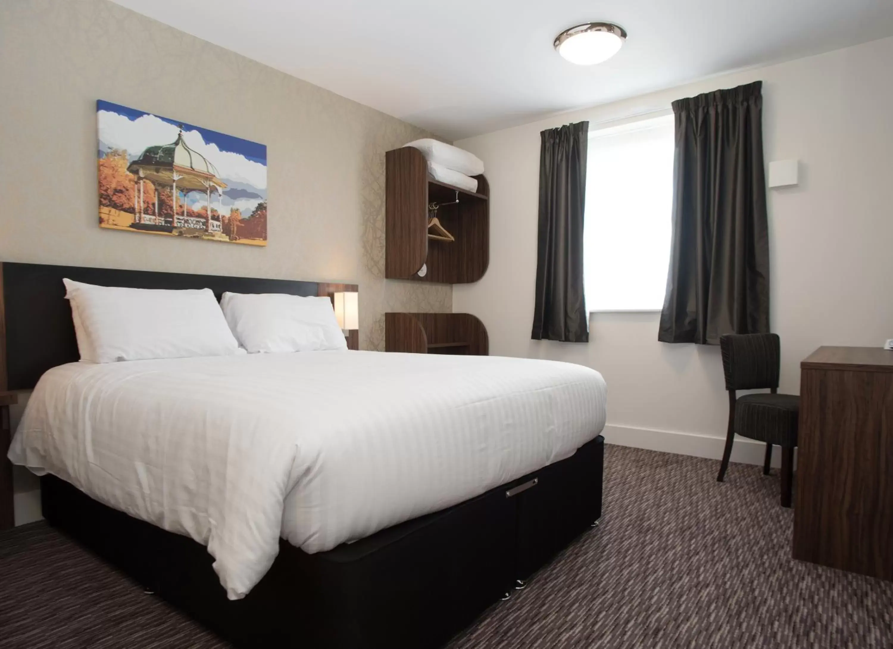 TV and multimedia, Bed in Willows, Blackburn by Marston's Inn
