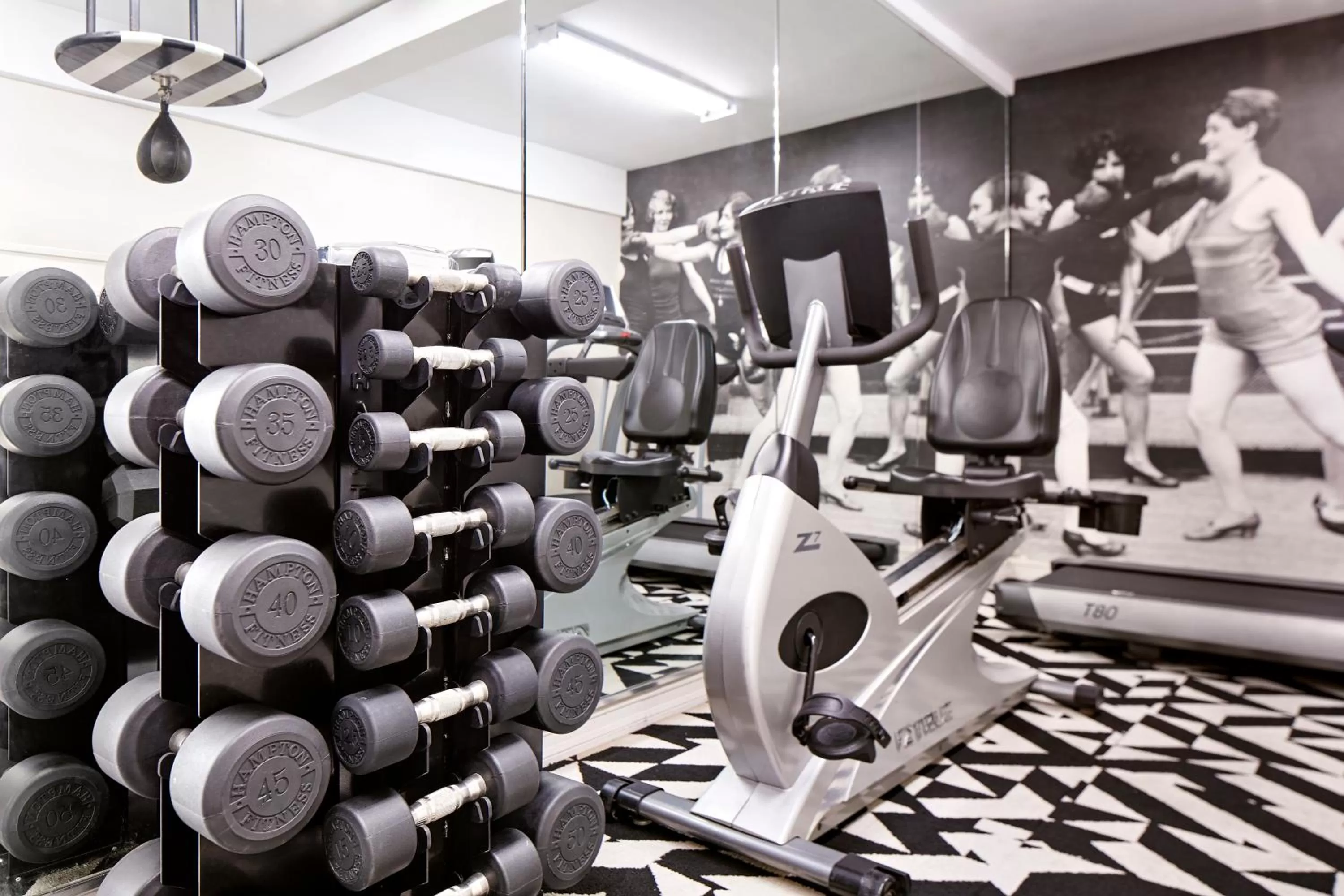 Fitness centre/facilities in Carlyle Inn