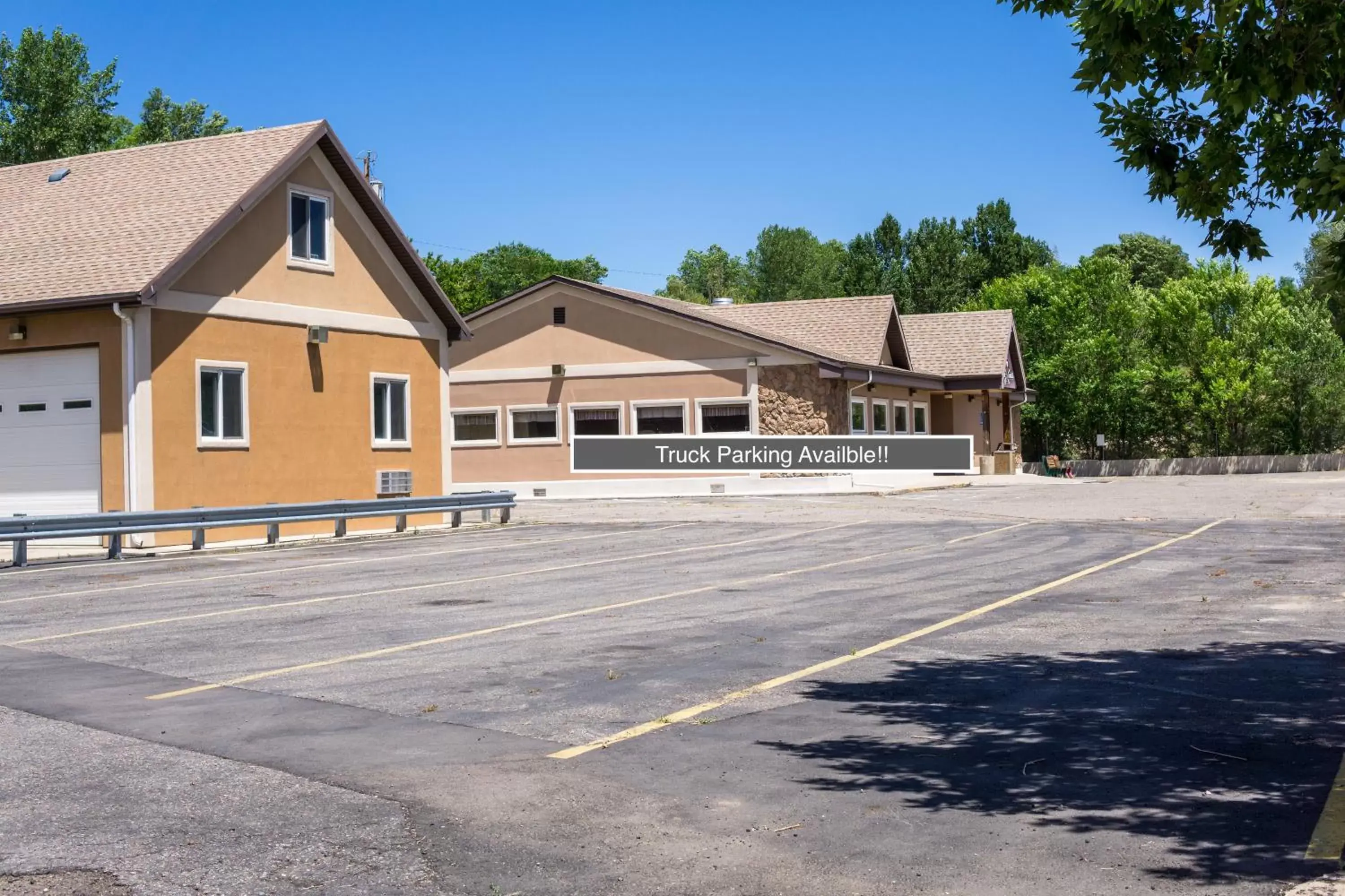 Parking, Property Building in Red River Inn Silt - Rifle