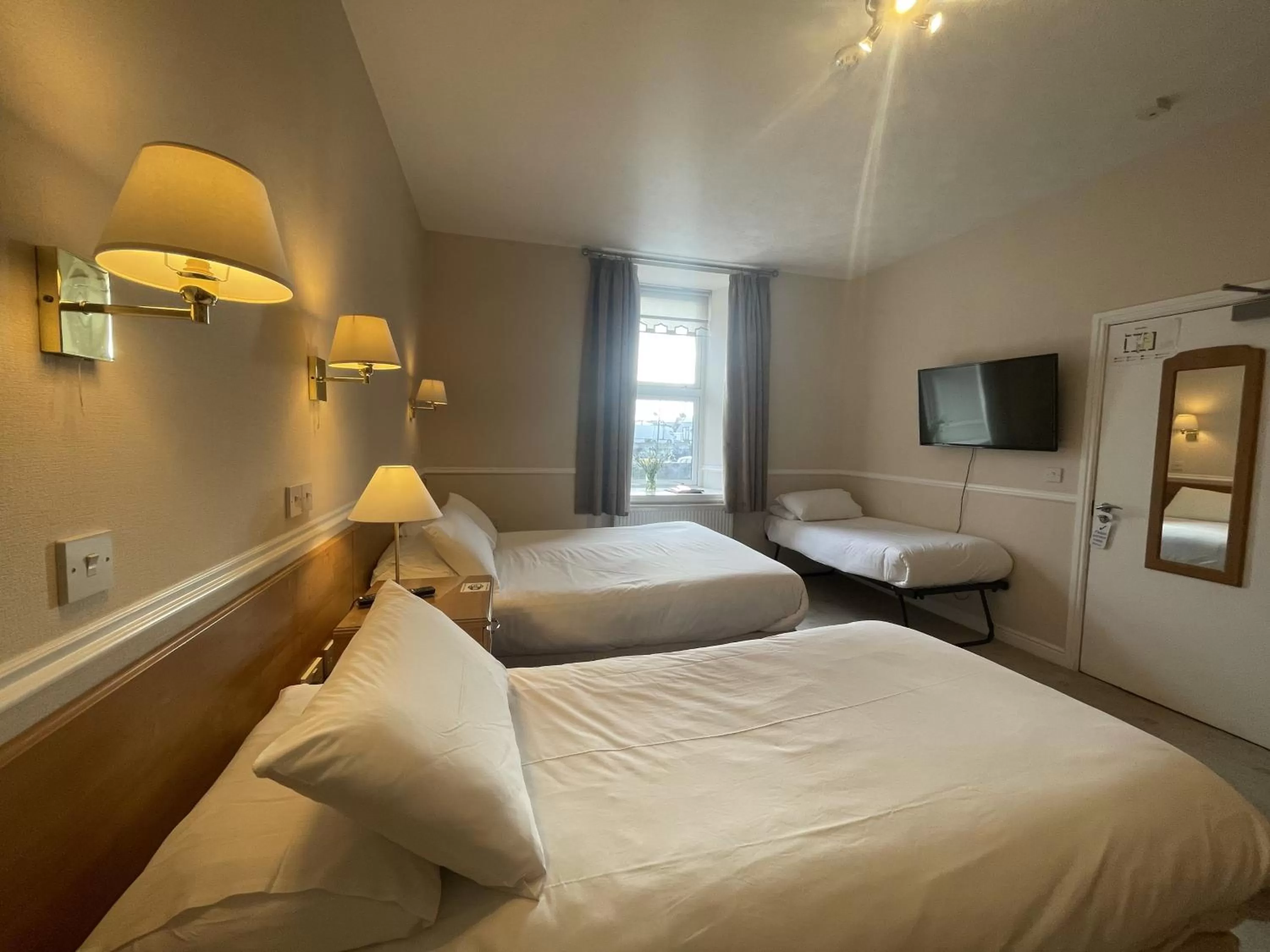 Bed in The Ferry Inn