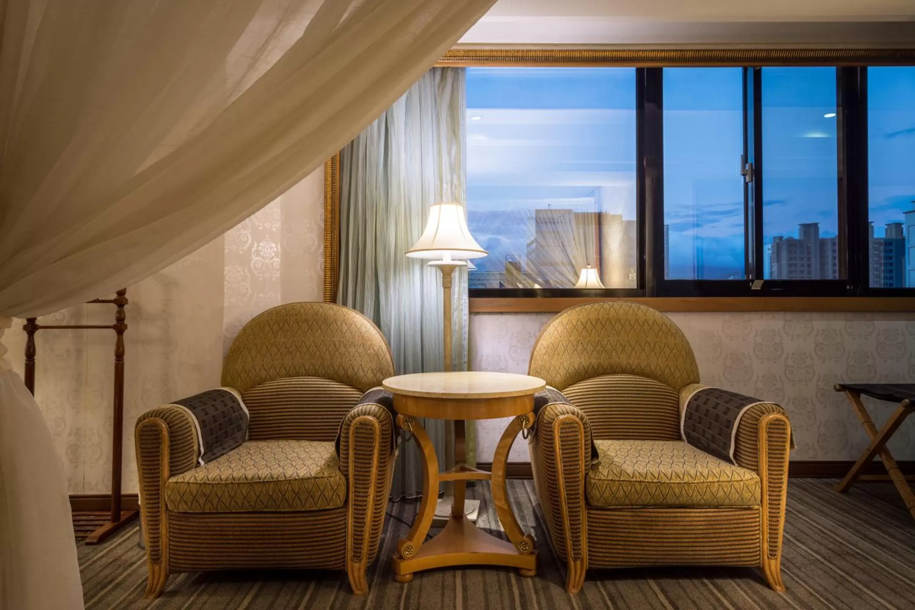 Seating Area in Waikoloa Hotel