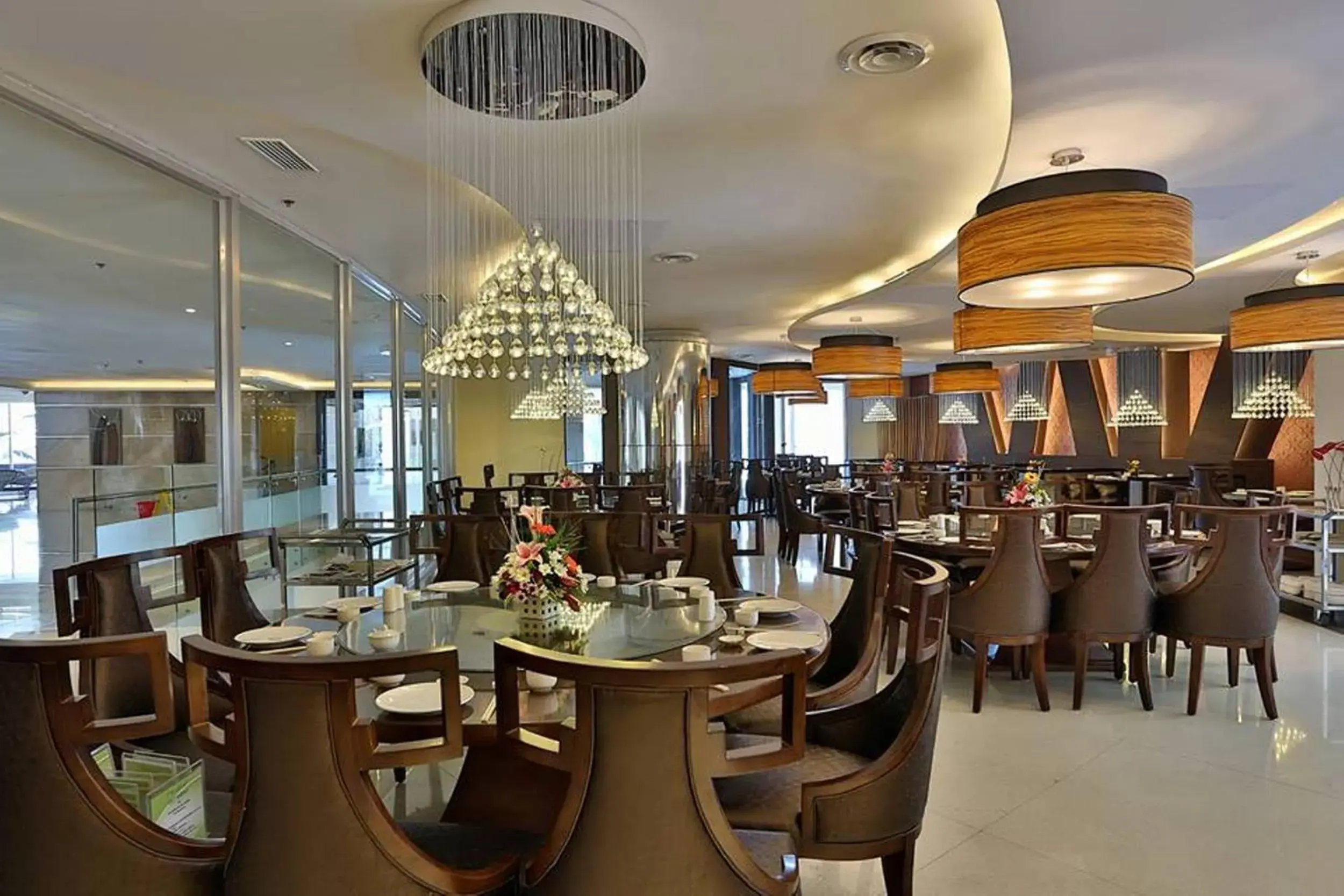 Restaurant/Places to Eat in Greenleaf Hotel Gensan